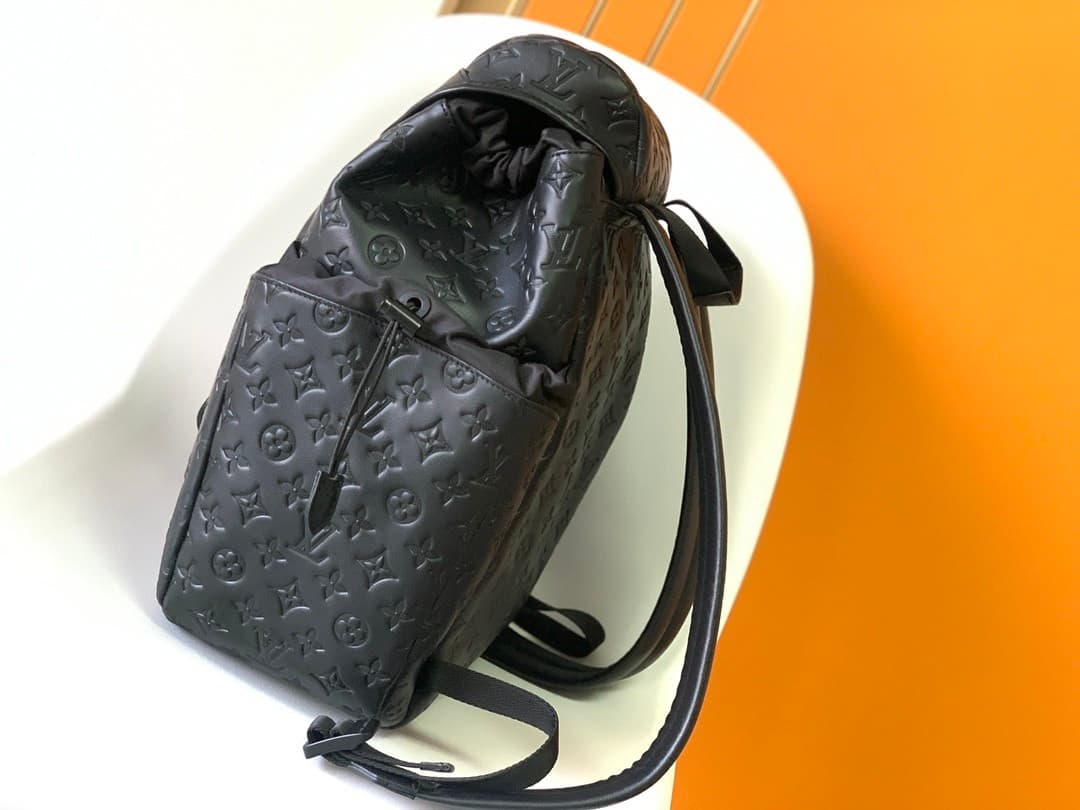 L X V Discovery Backpack M43680 Size:35x54.5x19cm