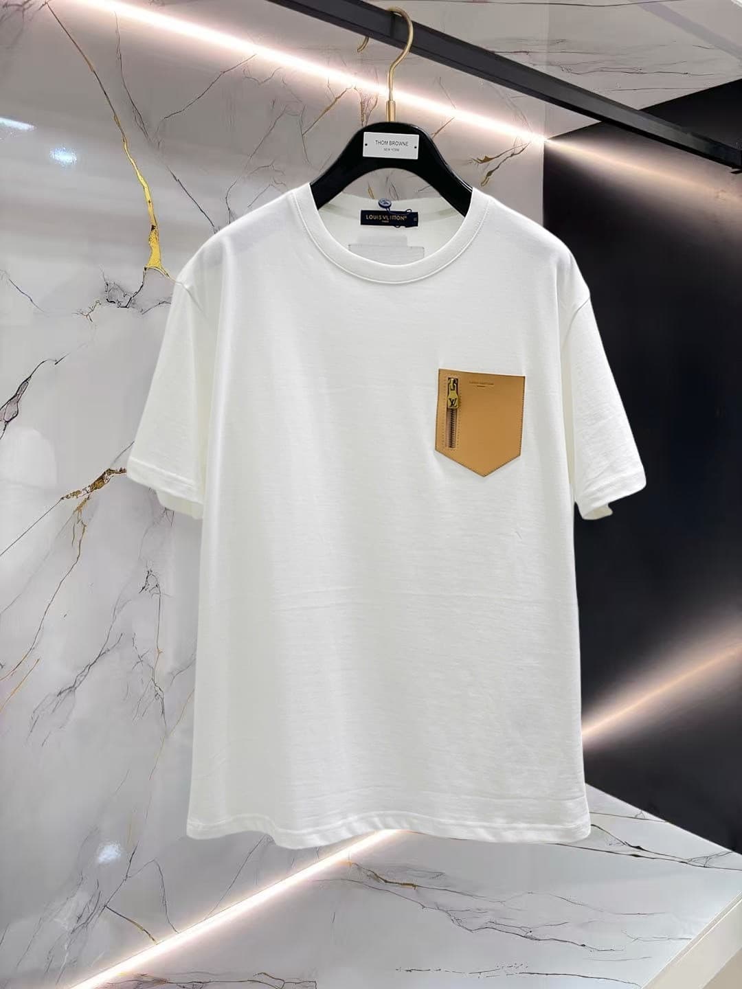 L X V T-shirt