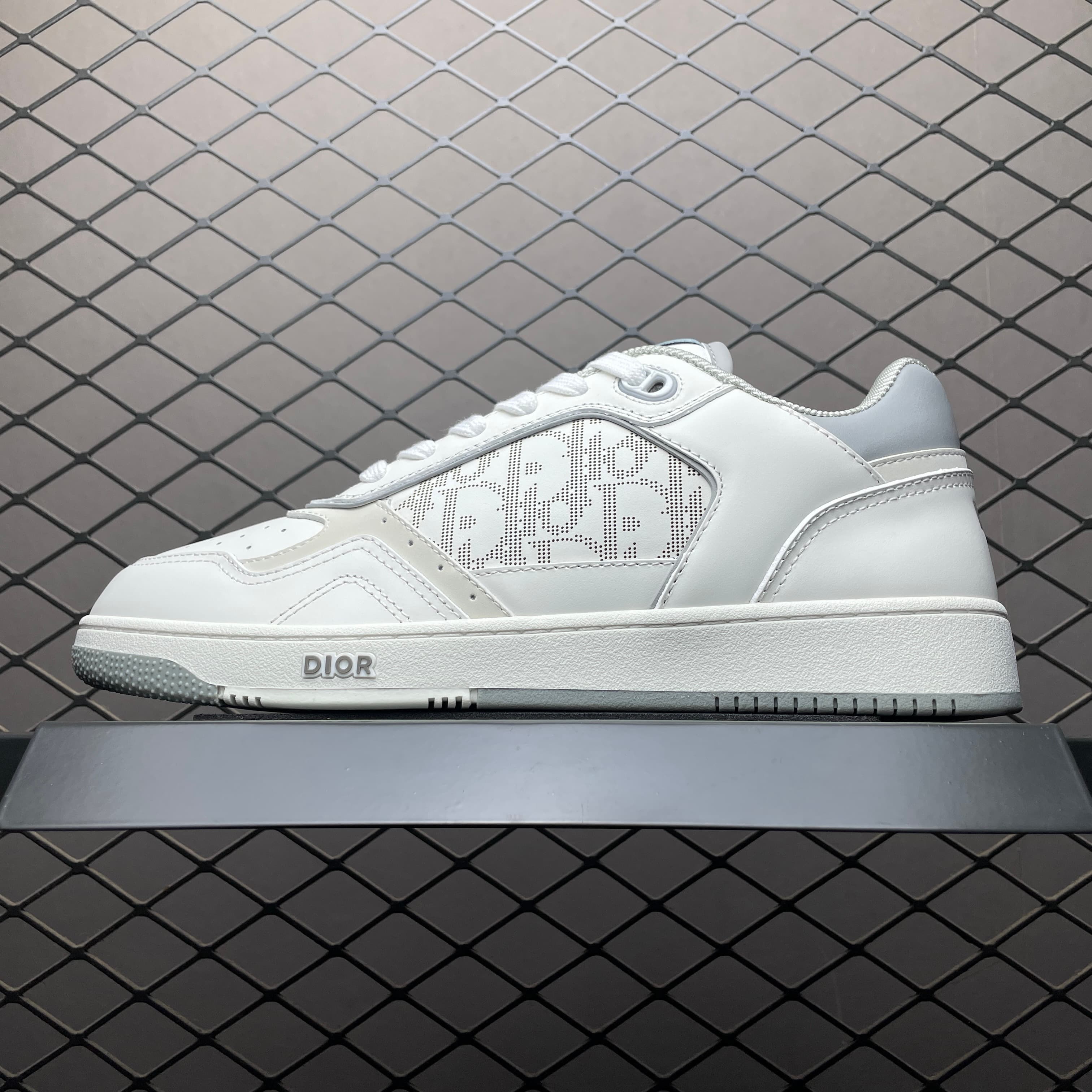 DR B27 Sneaker