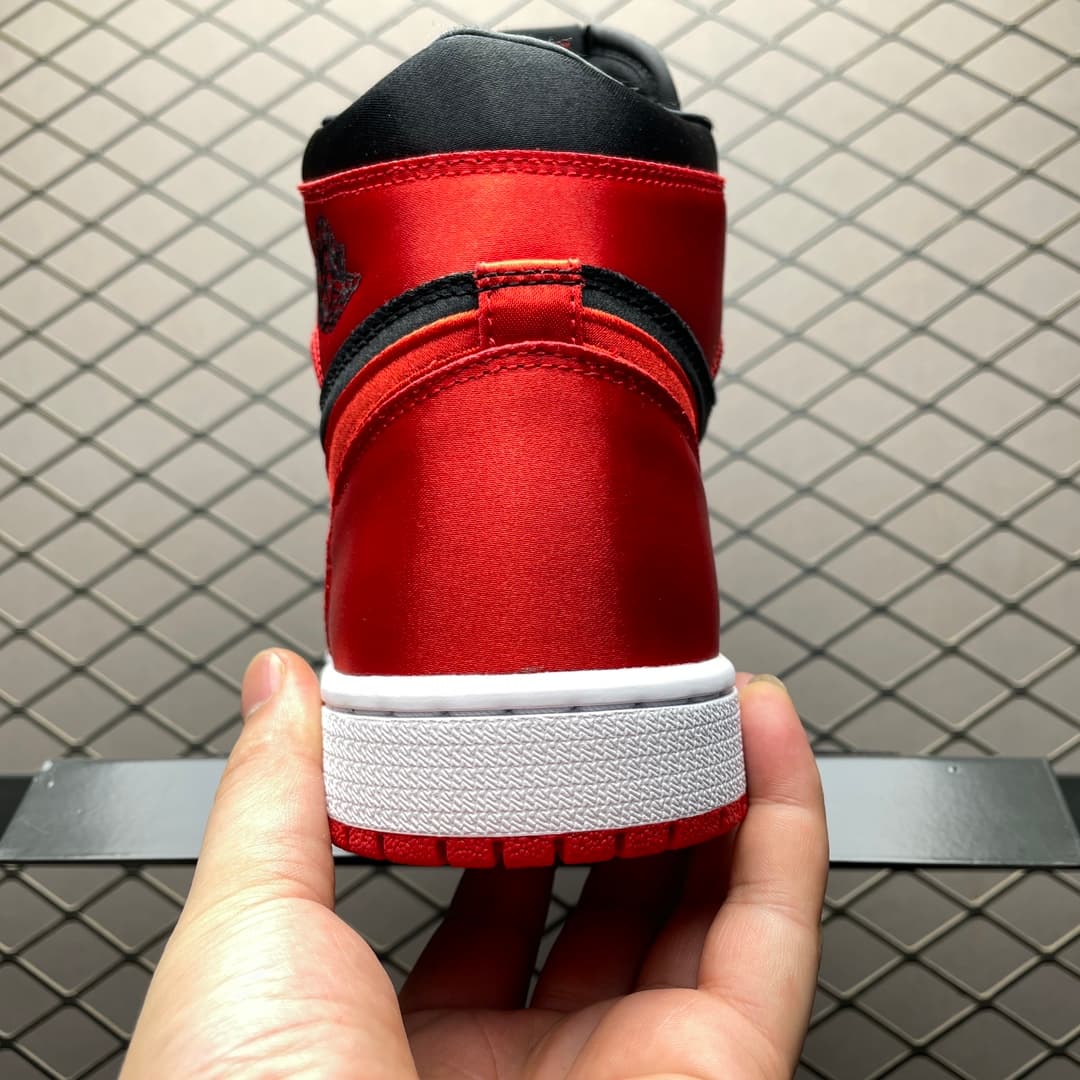 JRD 1 Retro High OG Satin Bred FD4810-061
