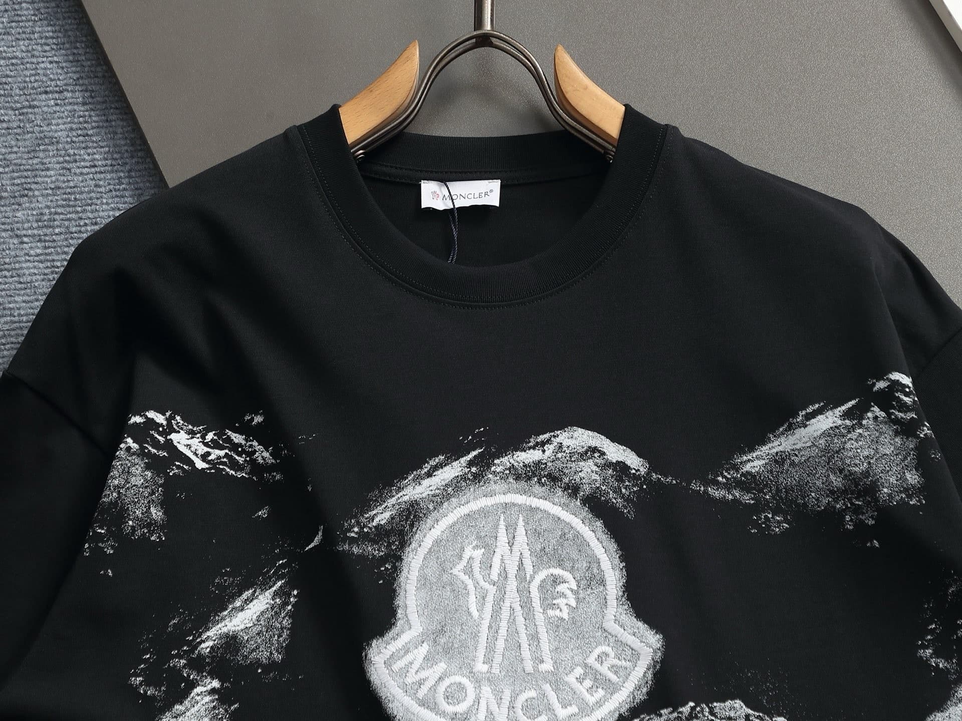 MONC T-Shirt