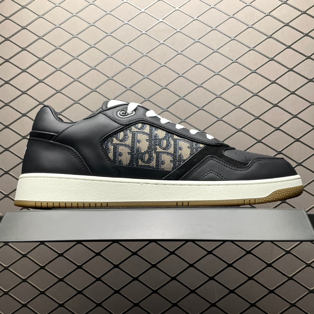 DR B27 Oblique Sneakers