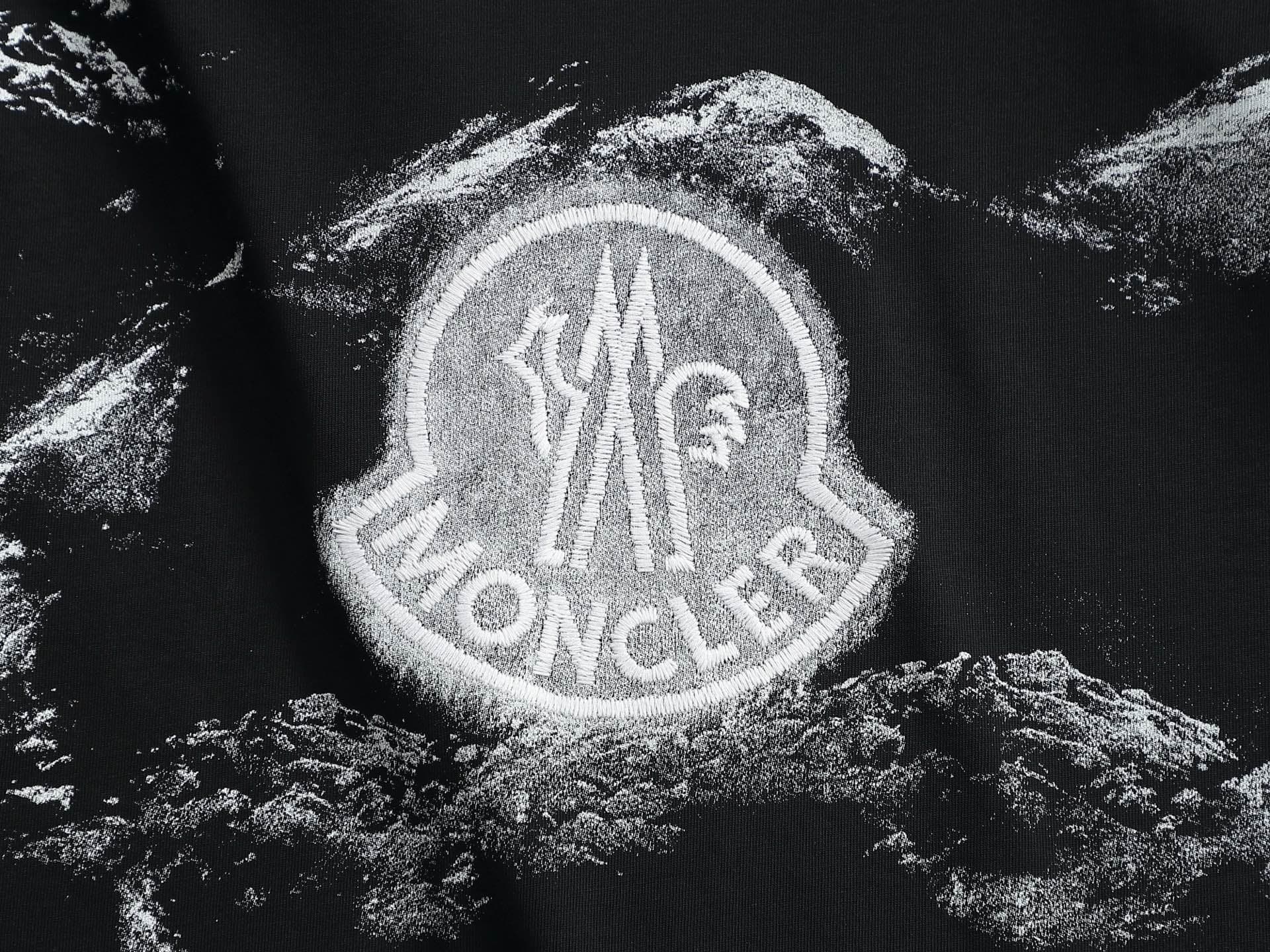 MONC T-Shirt