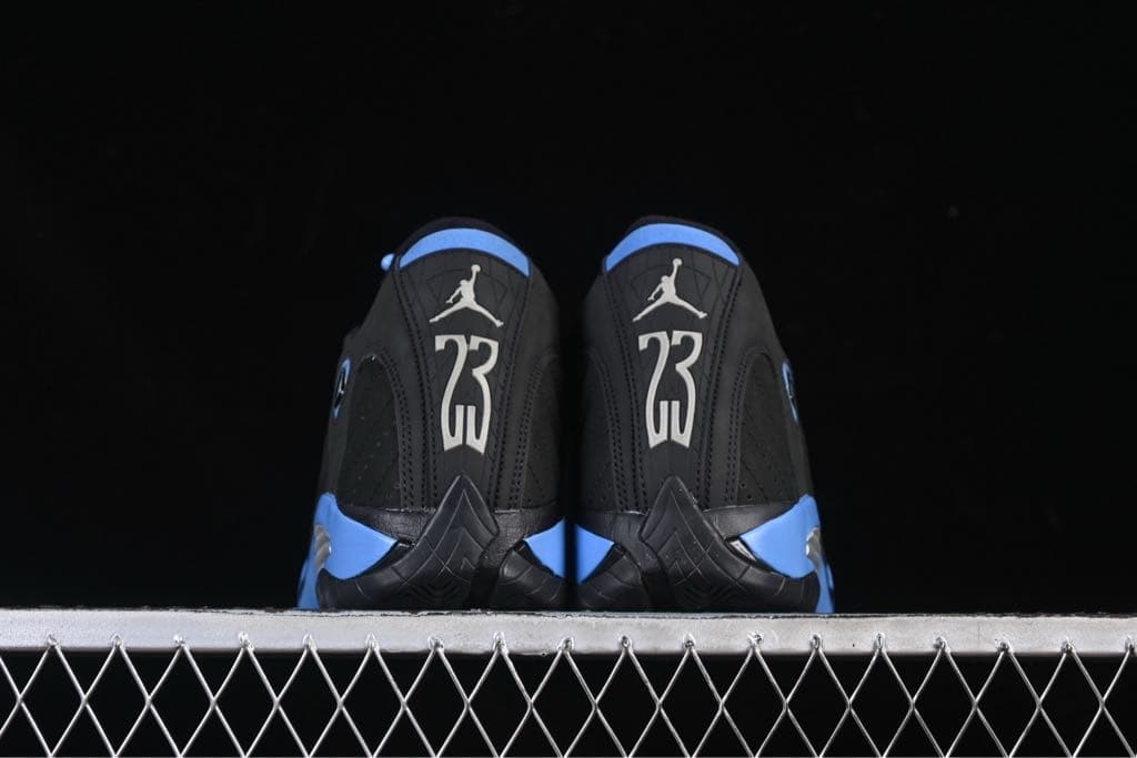 JRD 14 Retro "Black University Blue