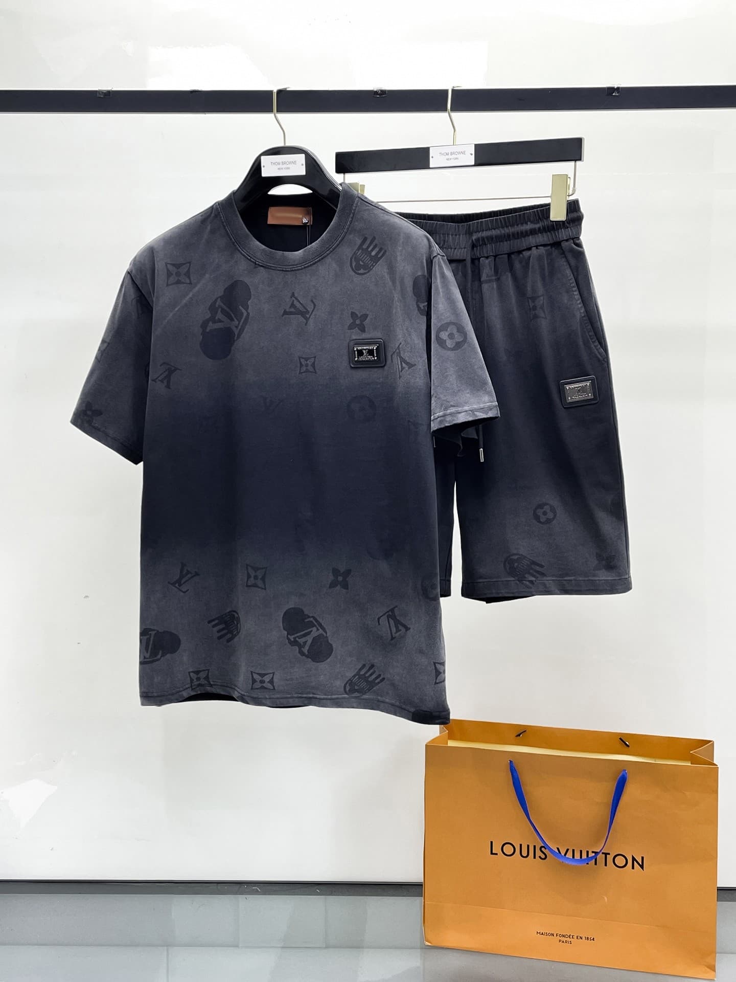 L X V Two-piece suit