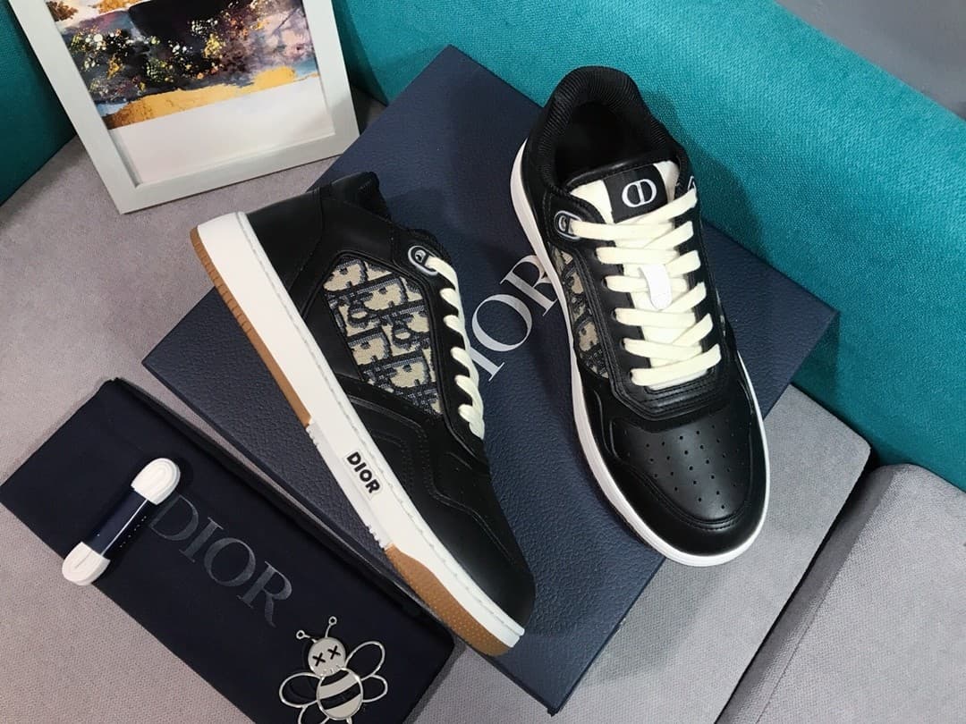 DR B27 SNEAKER