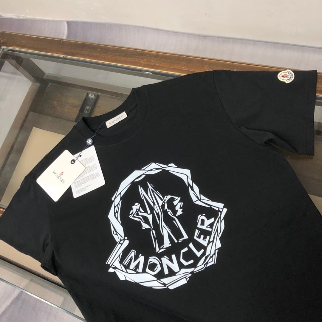 MONC T-Shirt