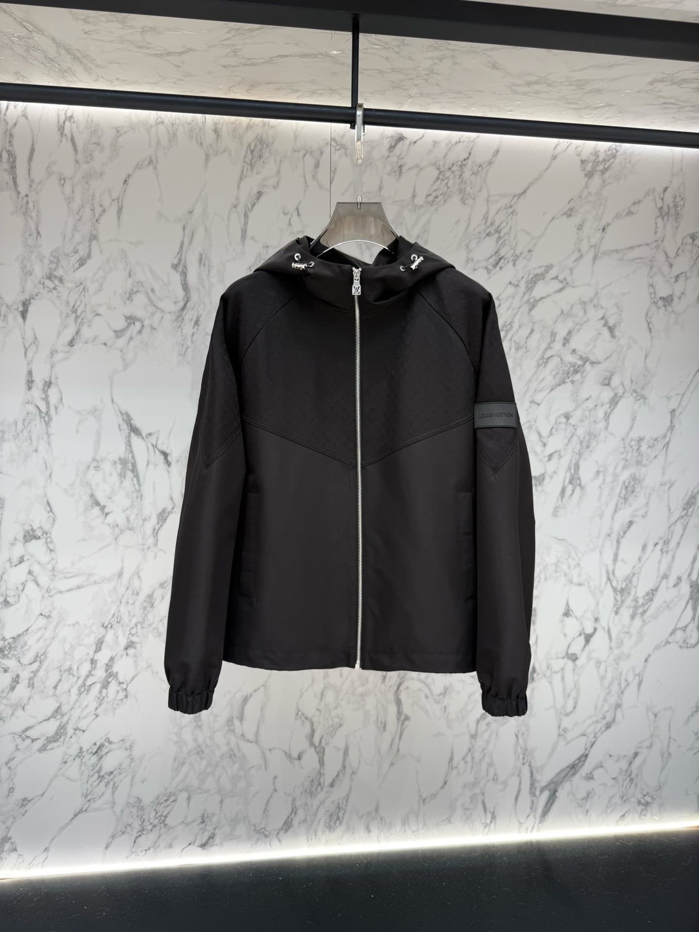 L X V Jackets
