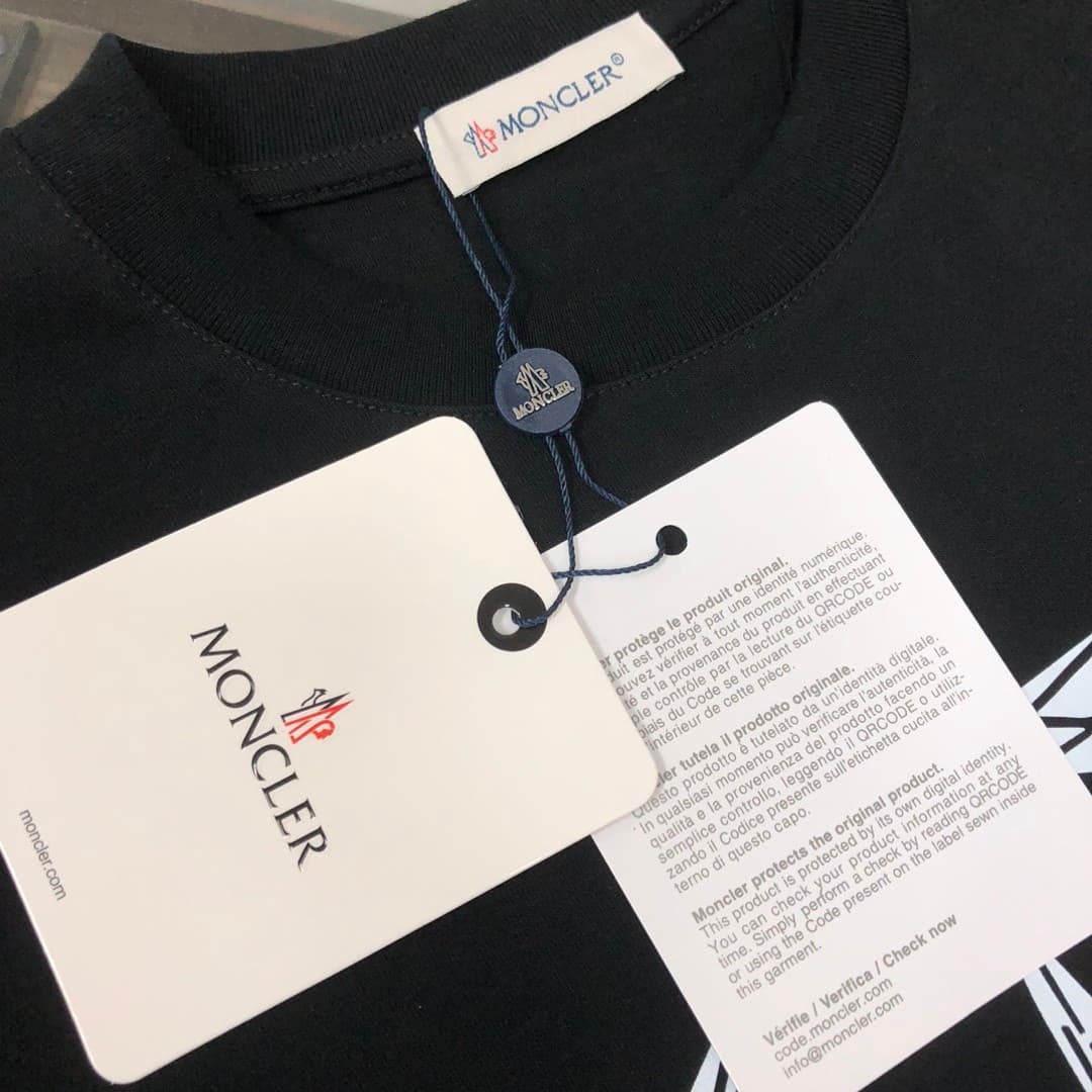 MONC T-Shirt