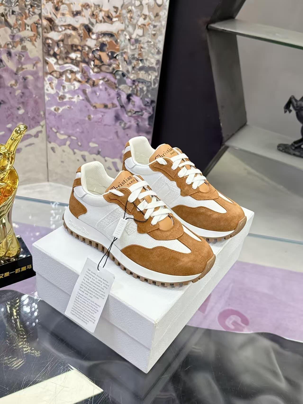 DR Sneaker(Women's style)