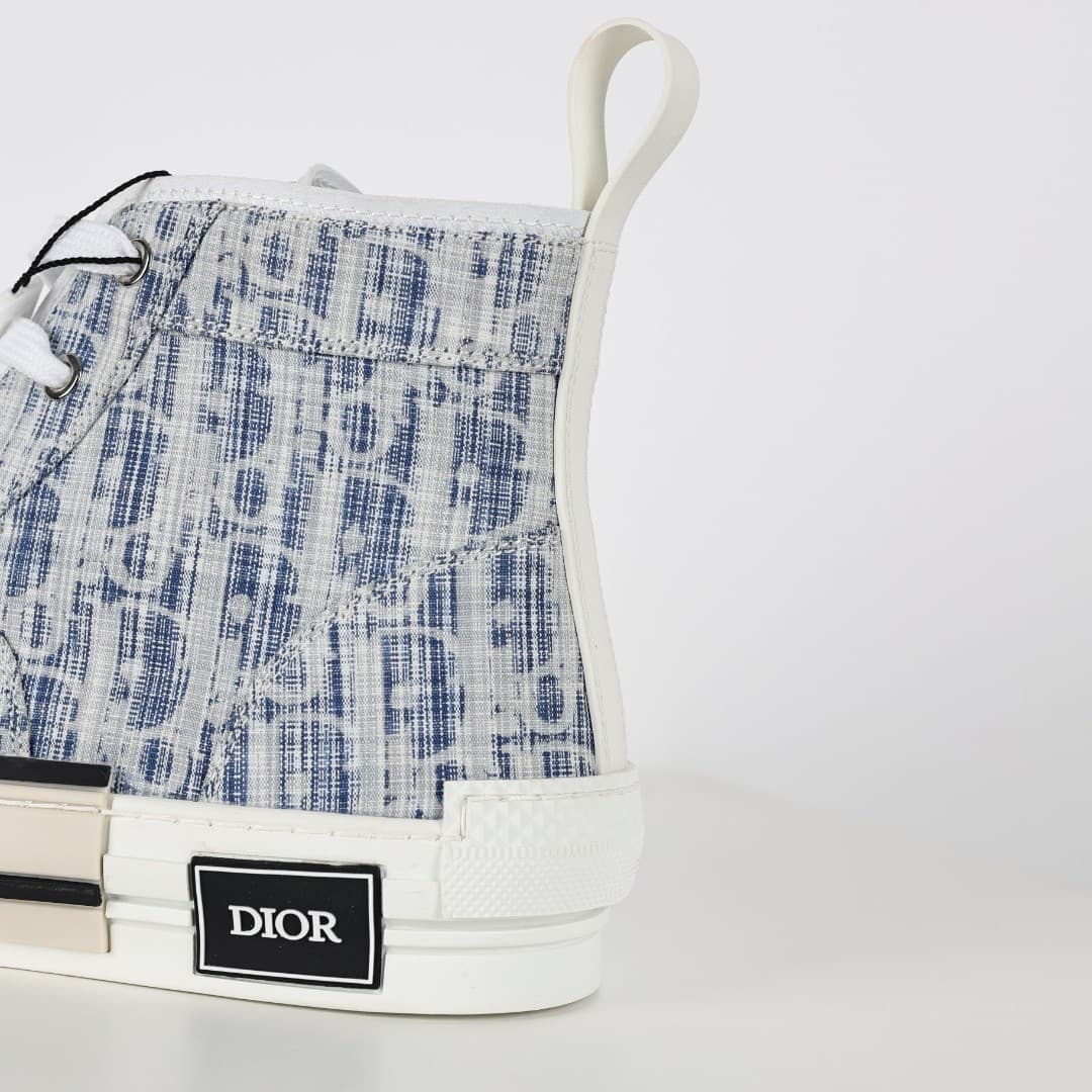 DR B23 Sneaker