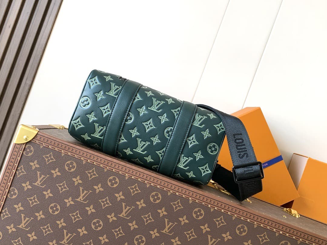 L X V Keepall 27.5X16.5X15CM