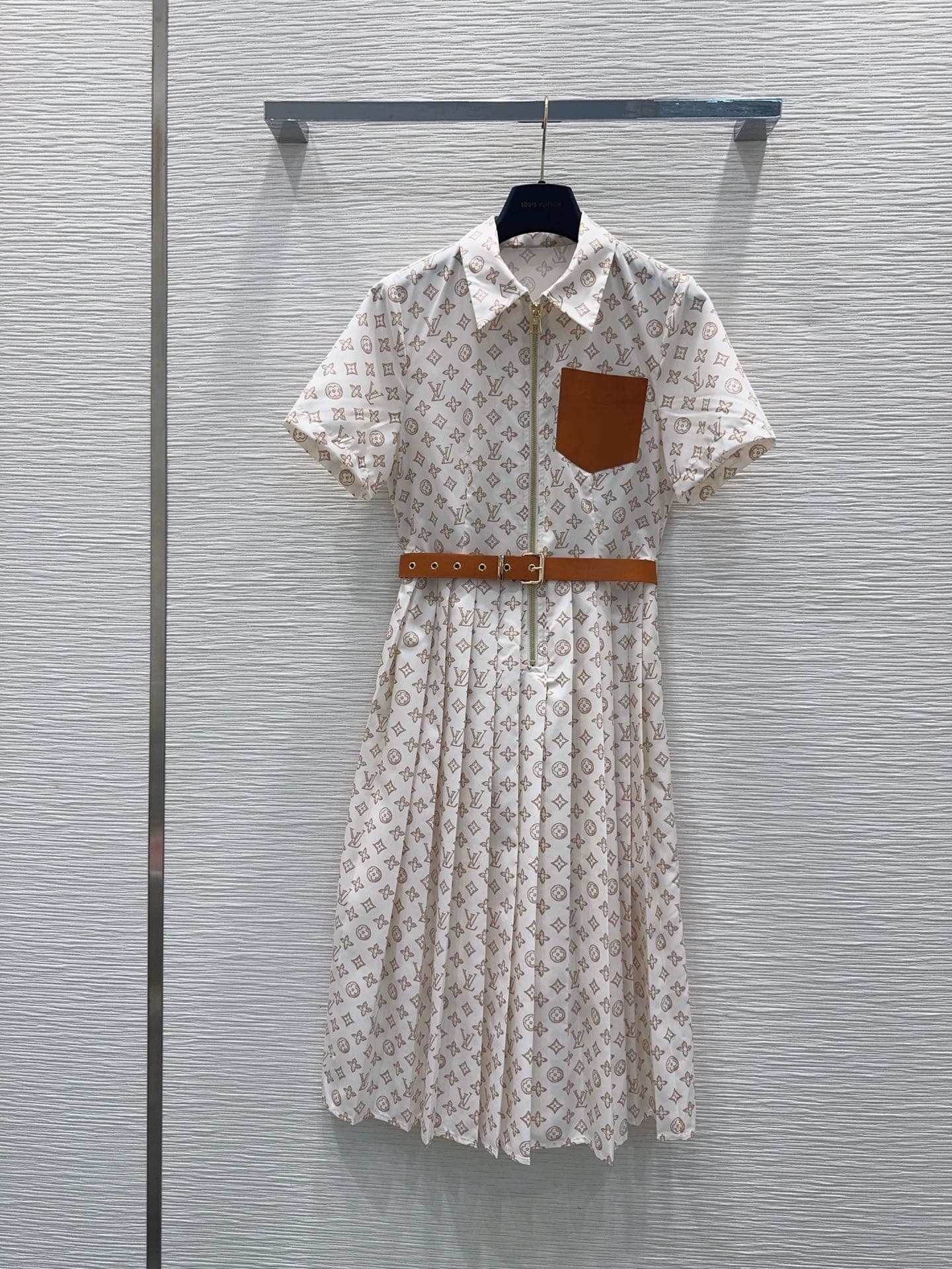 L X V Long skirt(Women's style)