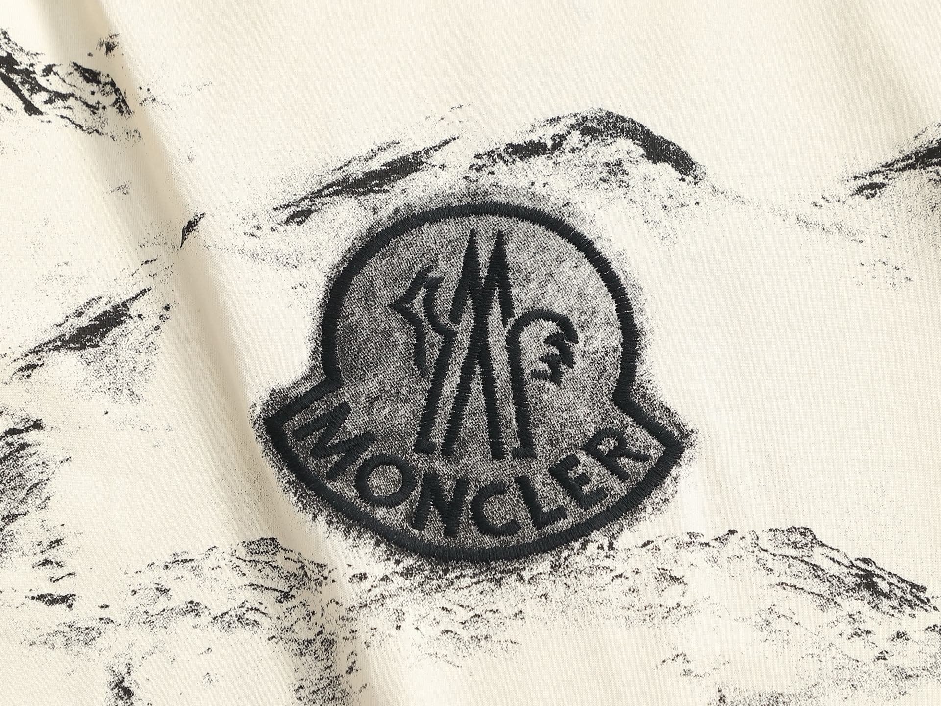 MONC T-Shirt