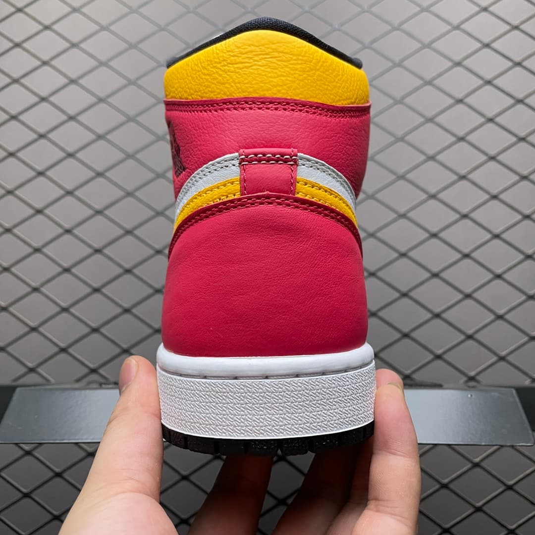 JRD1 OG Light Fusion Red 555088-603