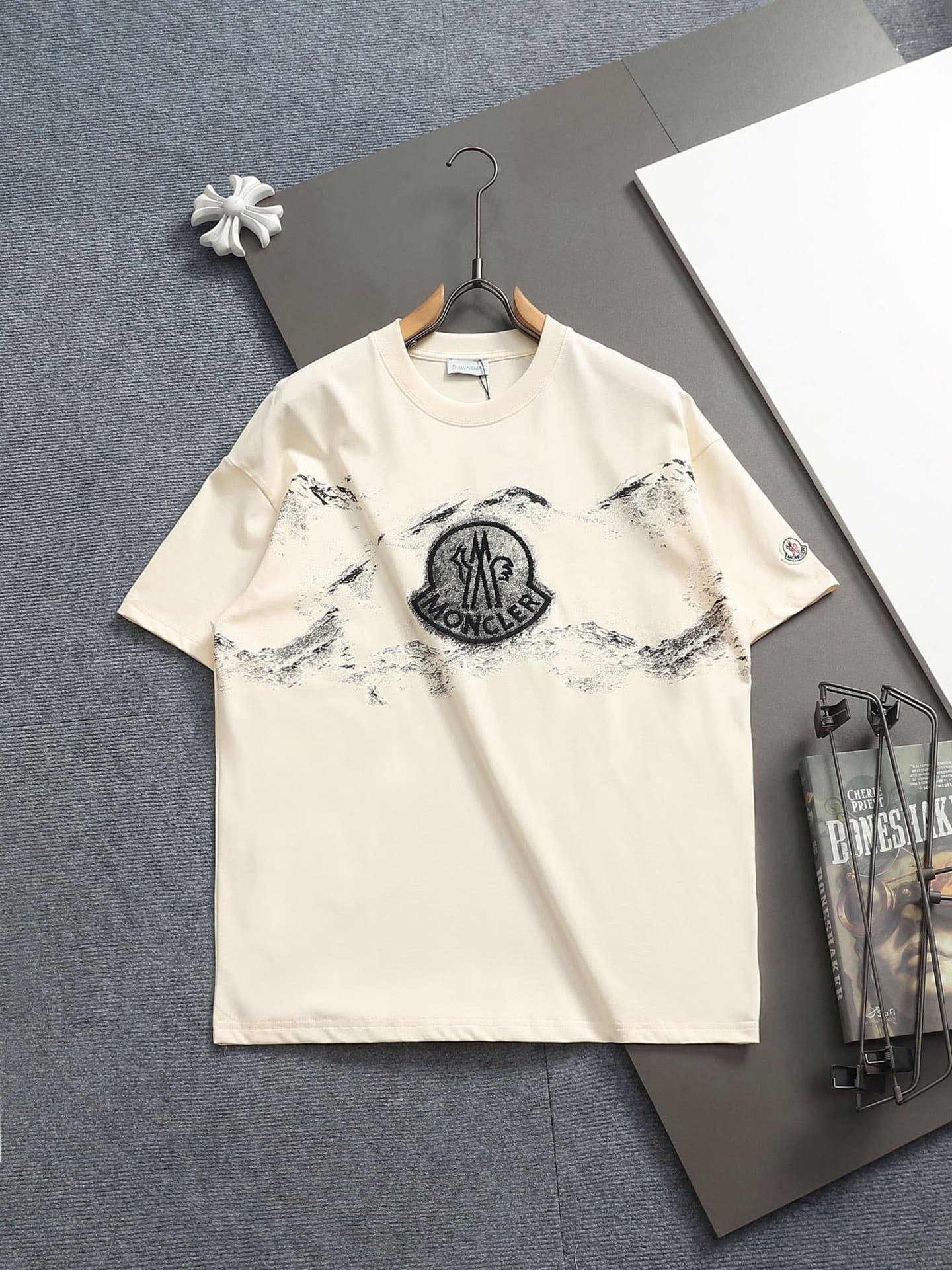 MONC T-Shirt