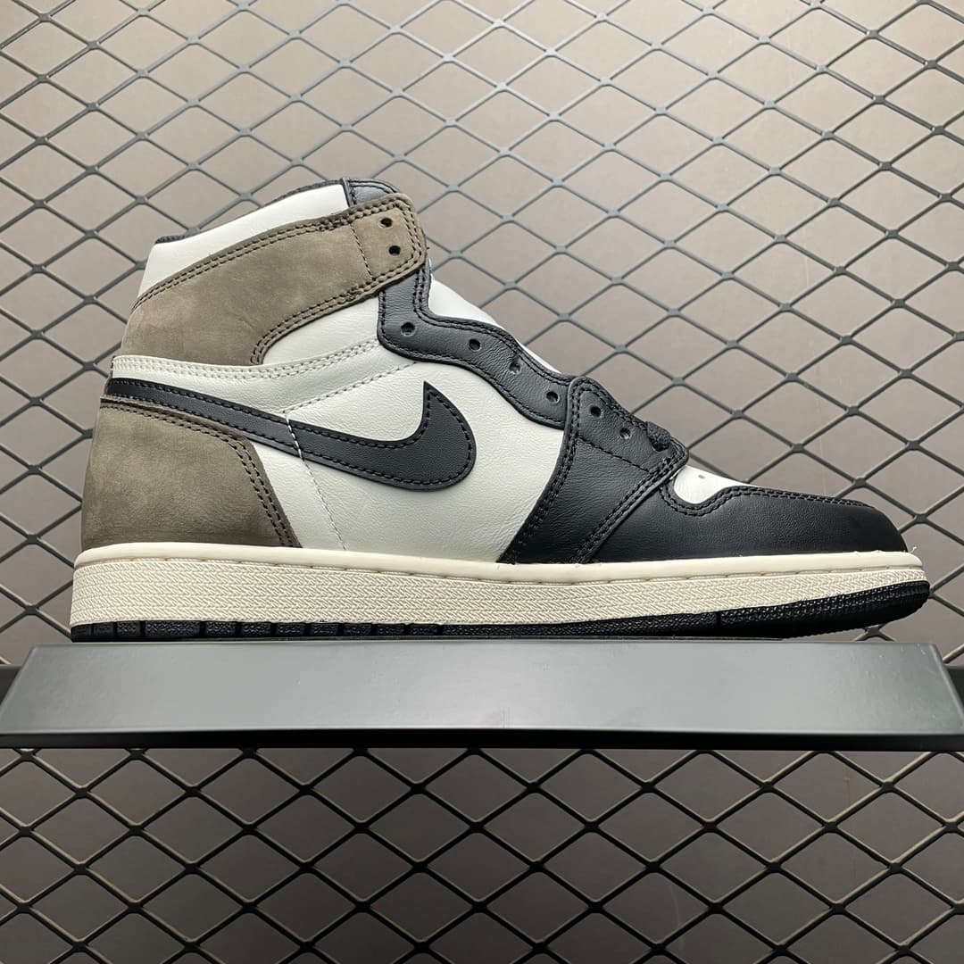 JRD1 Retro Dark Mocha 555088-105