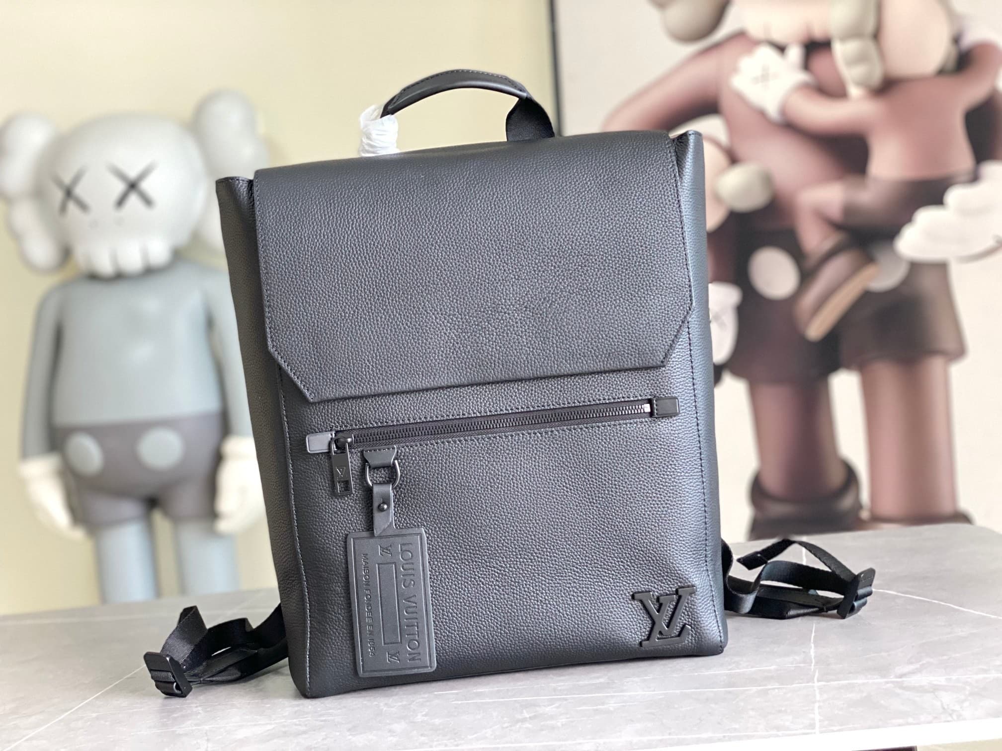 L X V Backpack M21367 38x33x12cm