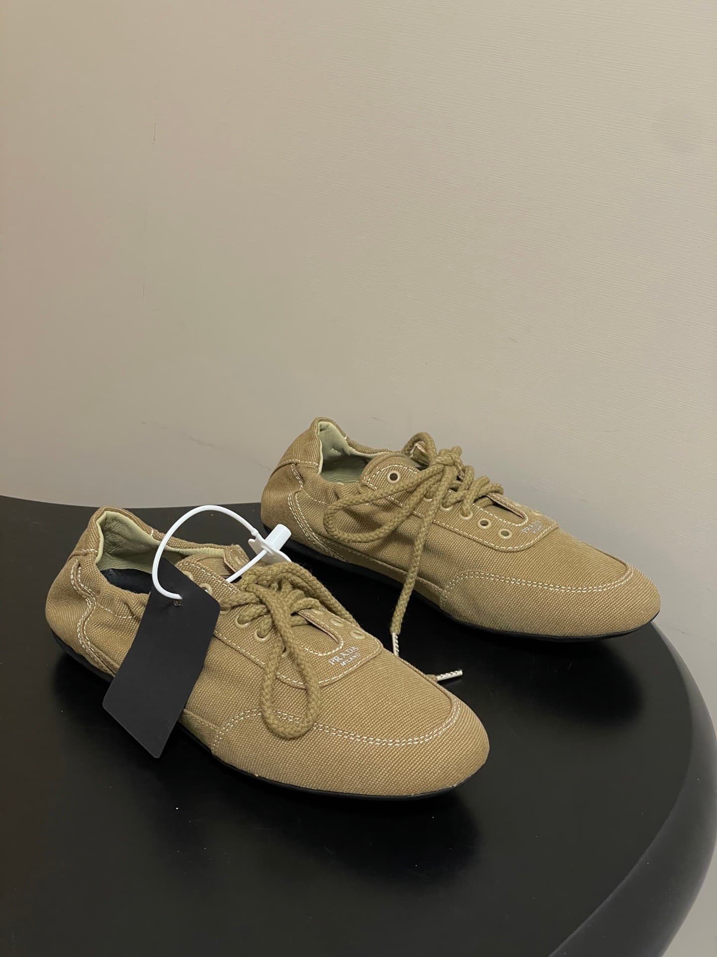 PRD sneaker(Women's style)