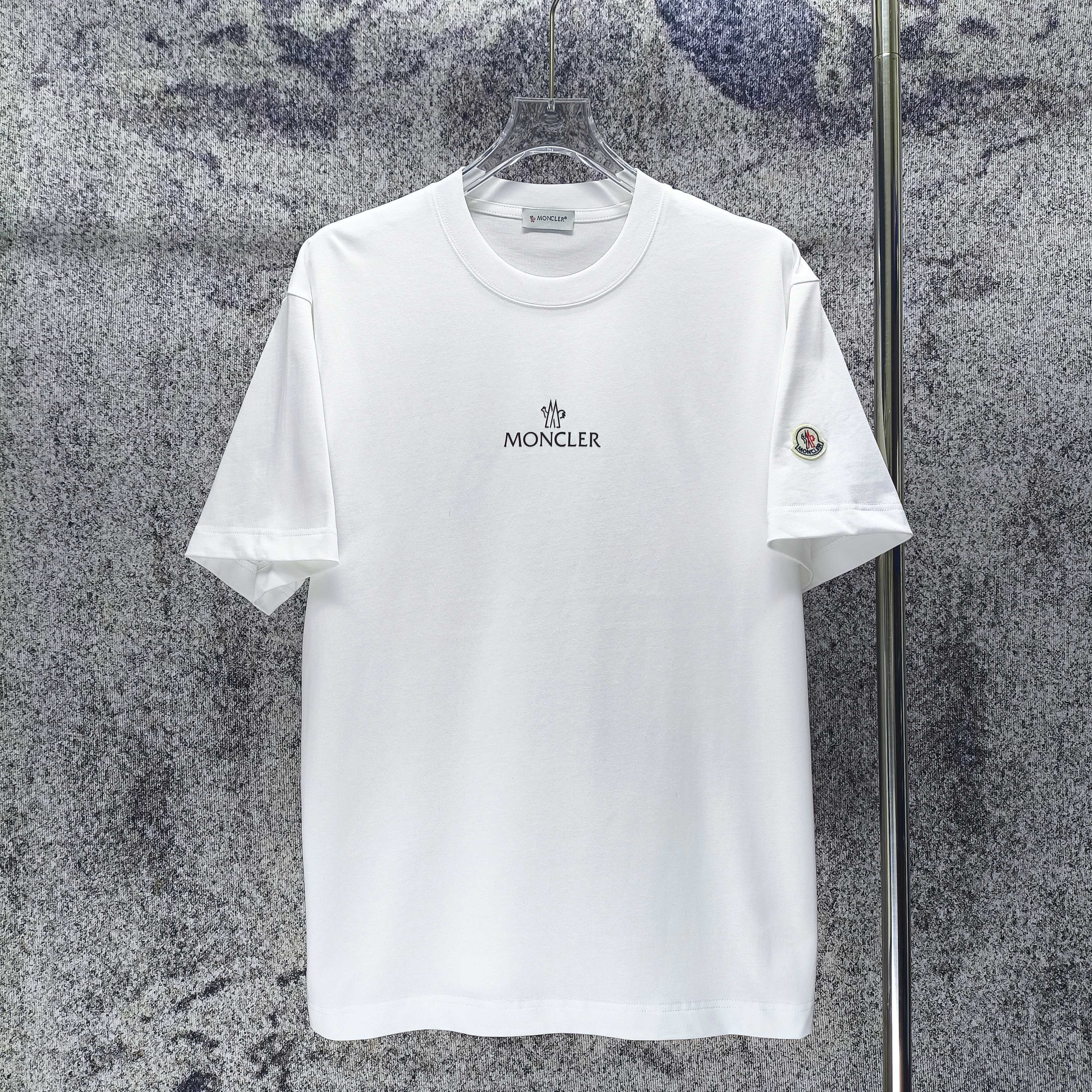 MONC T-Shirt