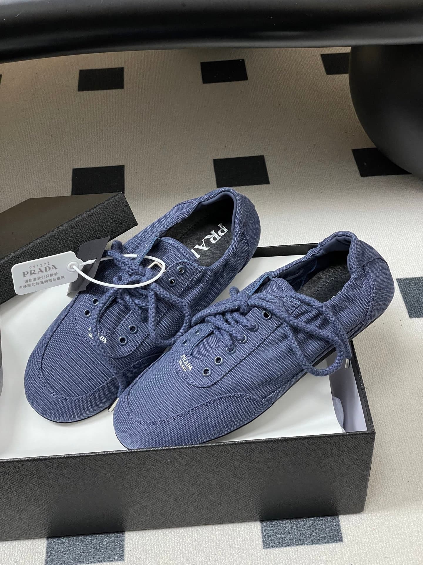 PRD sneaker(Women's style)