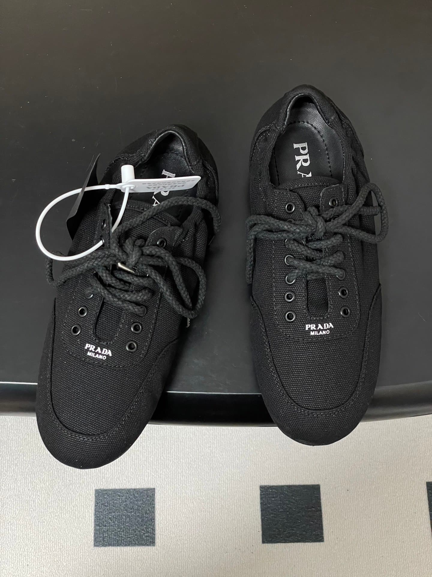 PRD sneaker(Women's style)