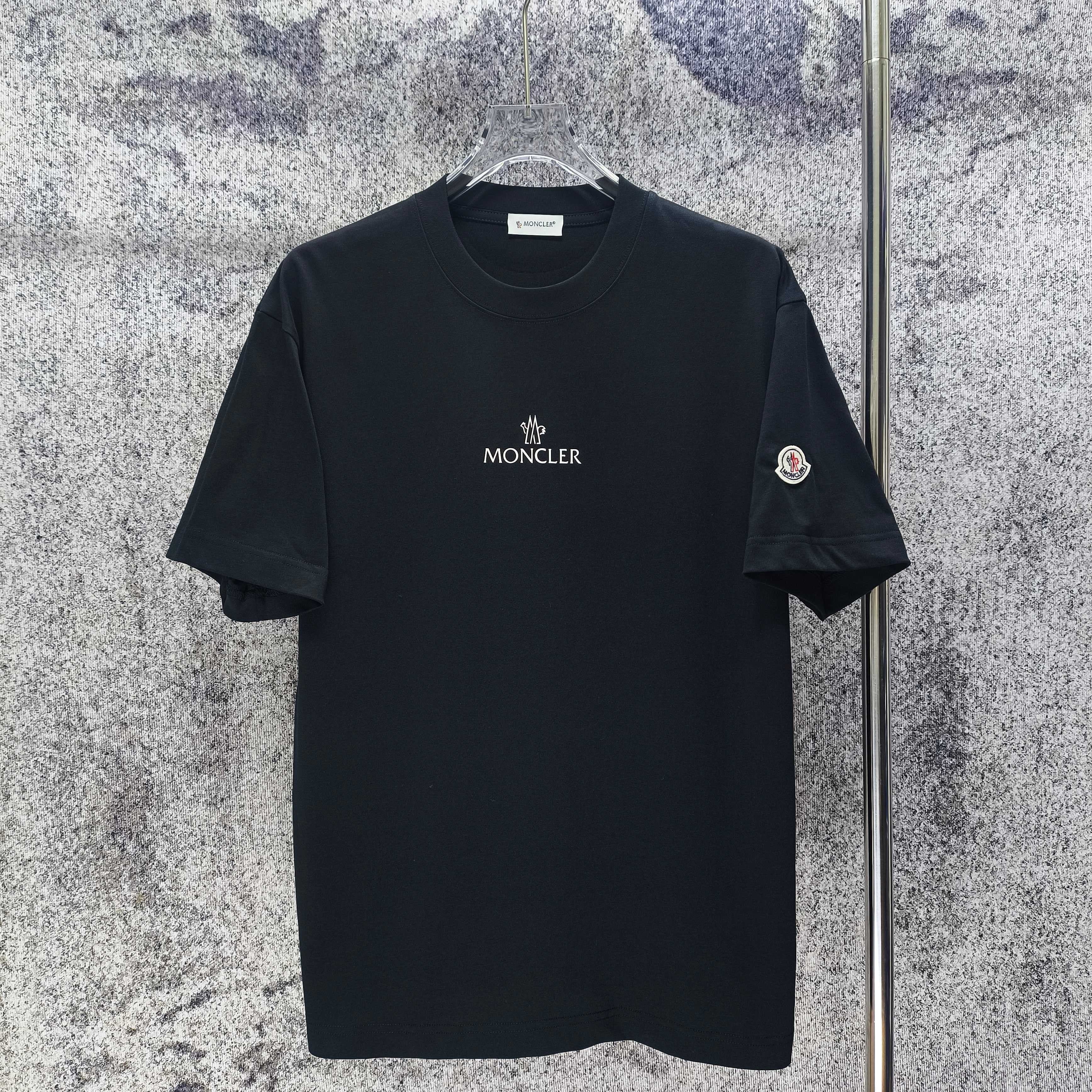 MONC T-Shirt
