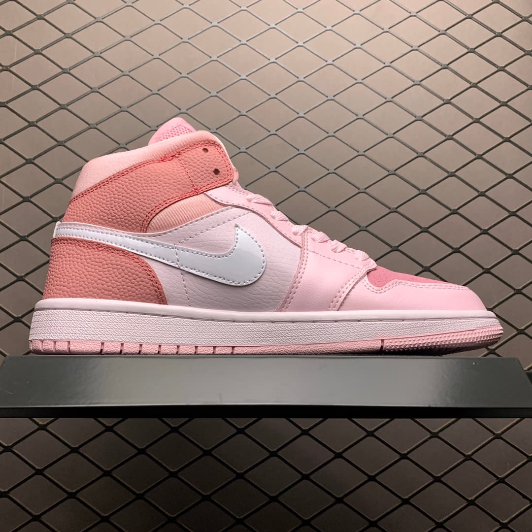 JRD1 Mid Digital Pink CW5379-600