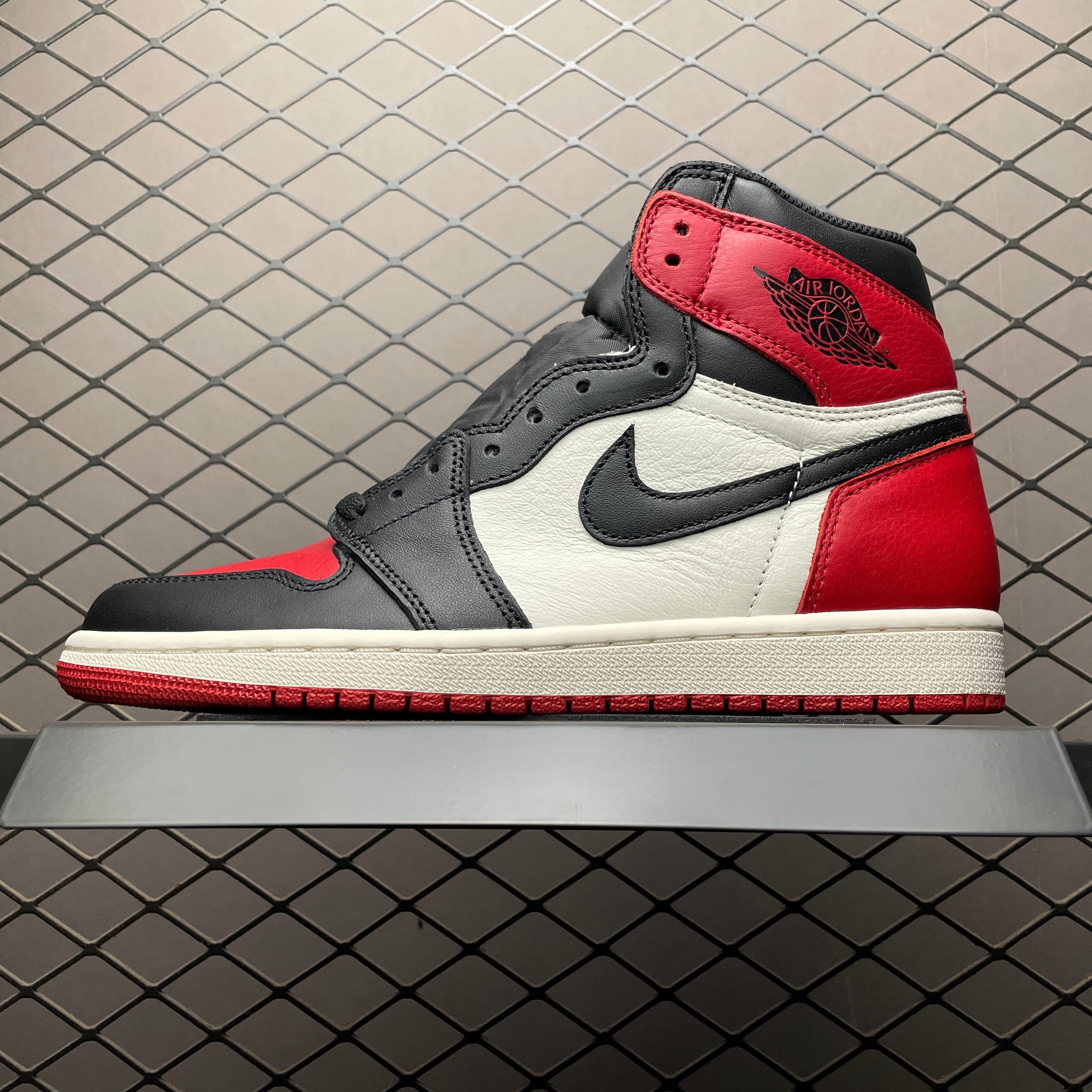 JRD1 Retro Bred Toe 555088-610