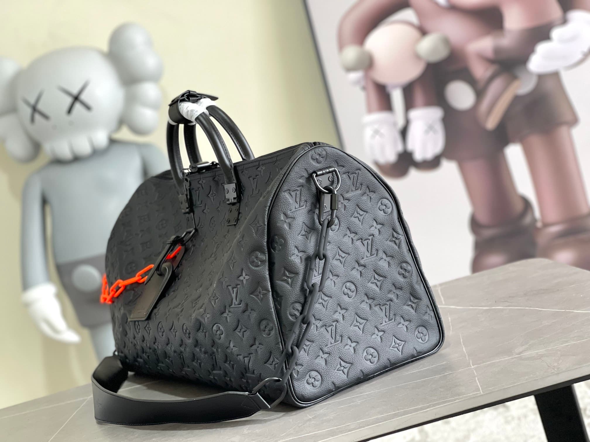 L X V Travelling bag 50x29x23cm