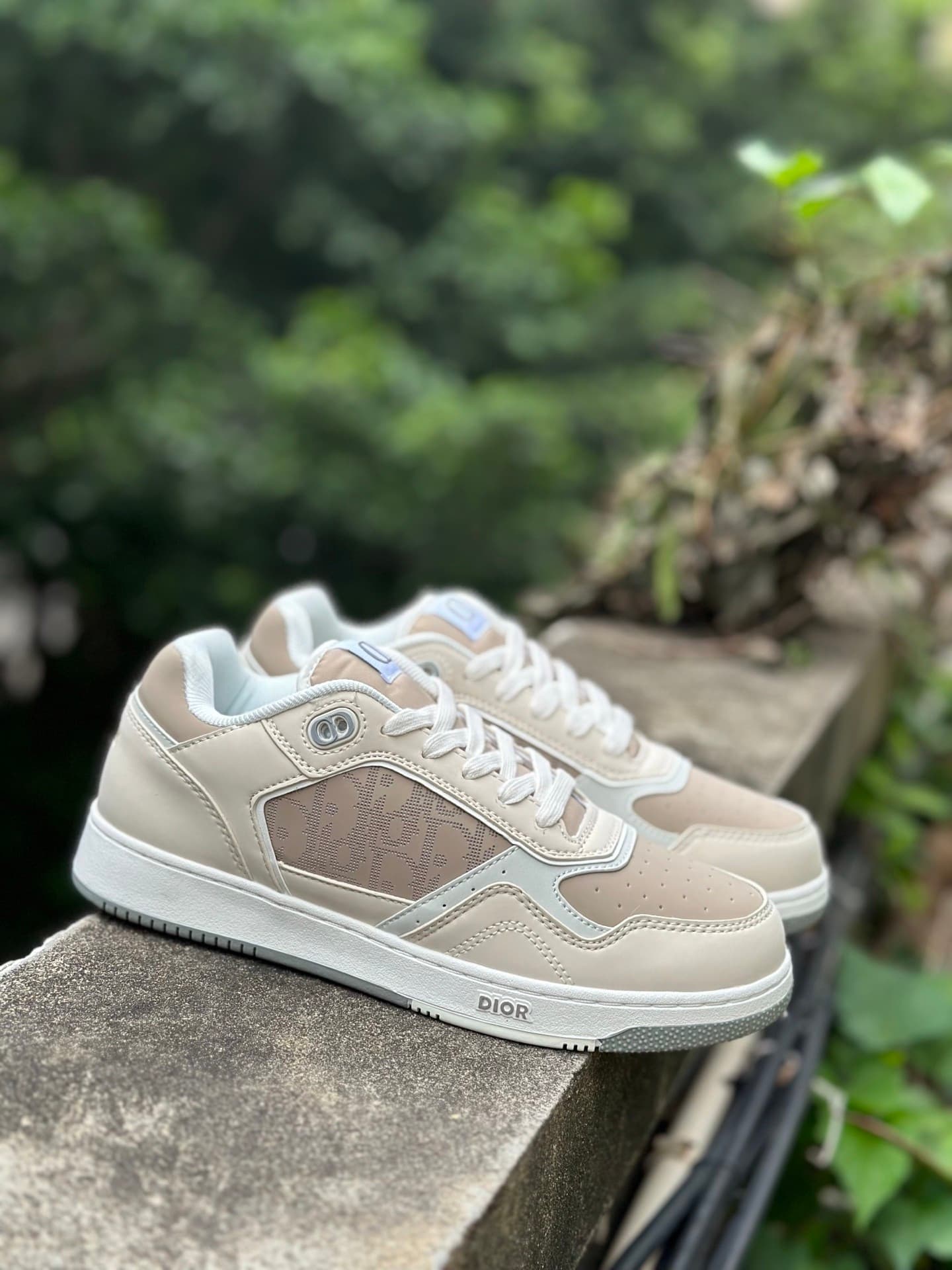 DR B27 Sneaker
