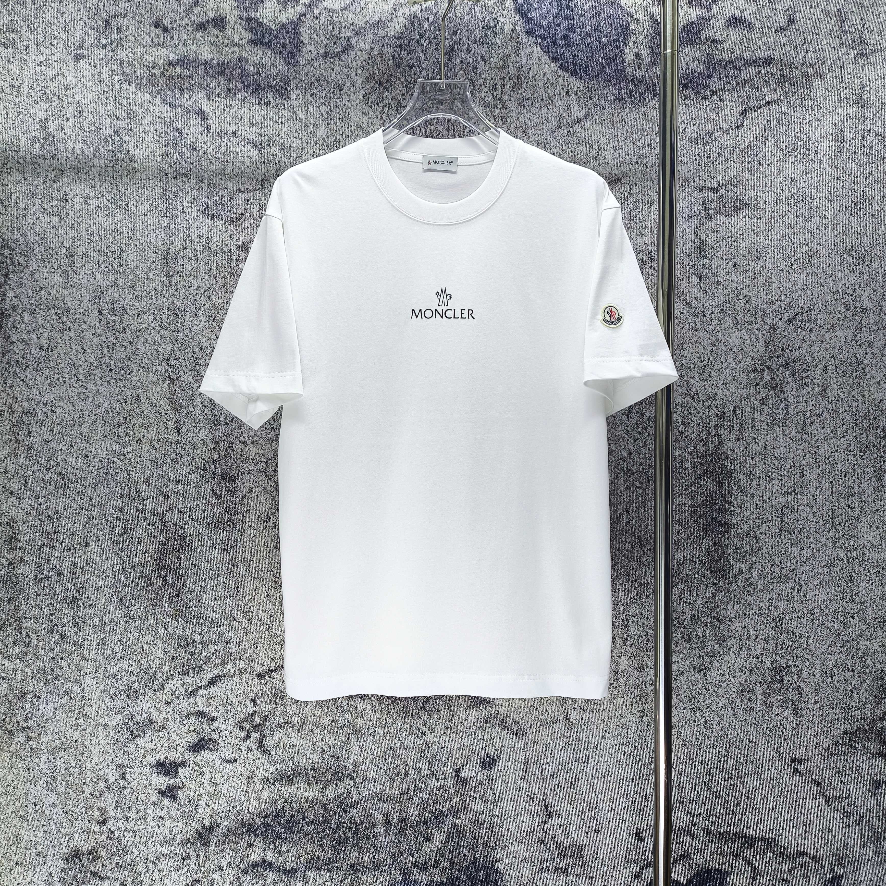 MONC T-Shirt