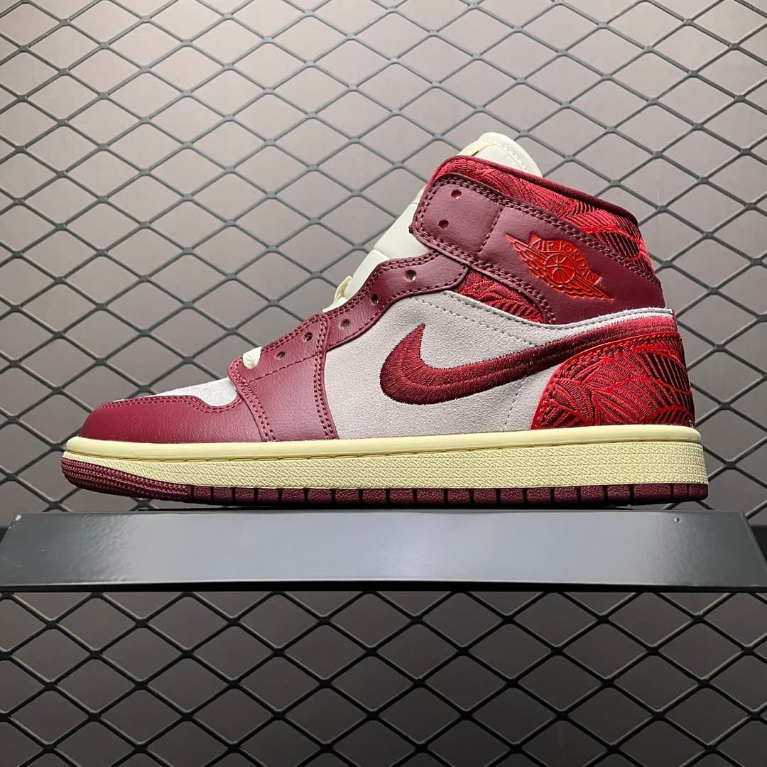 JRD 1 Mid SE Tiki Leaf Team Red DZ2820-601