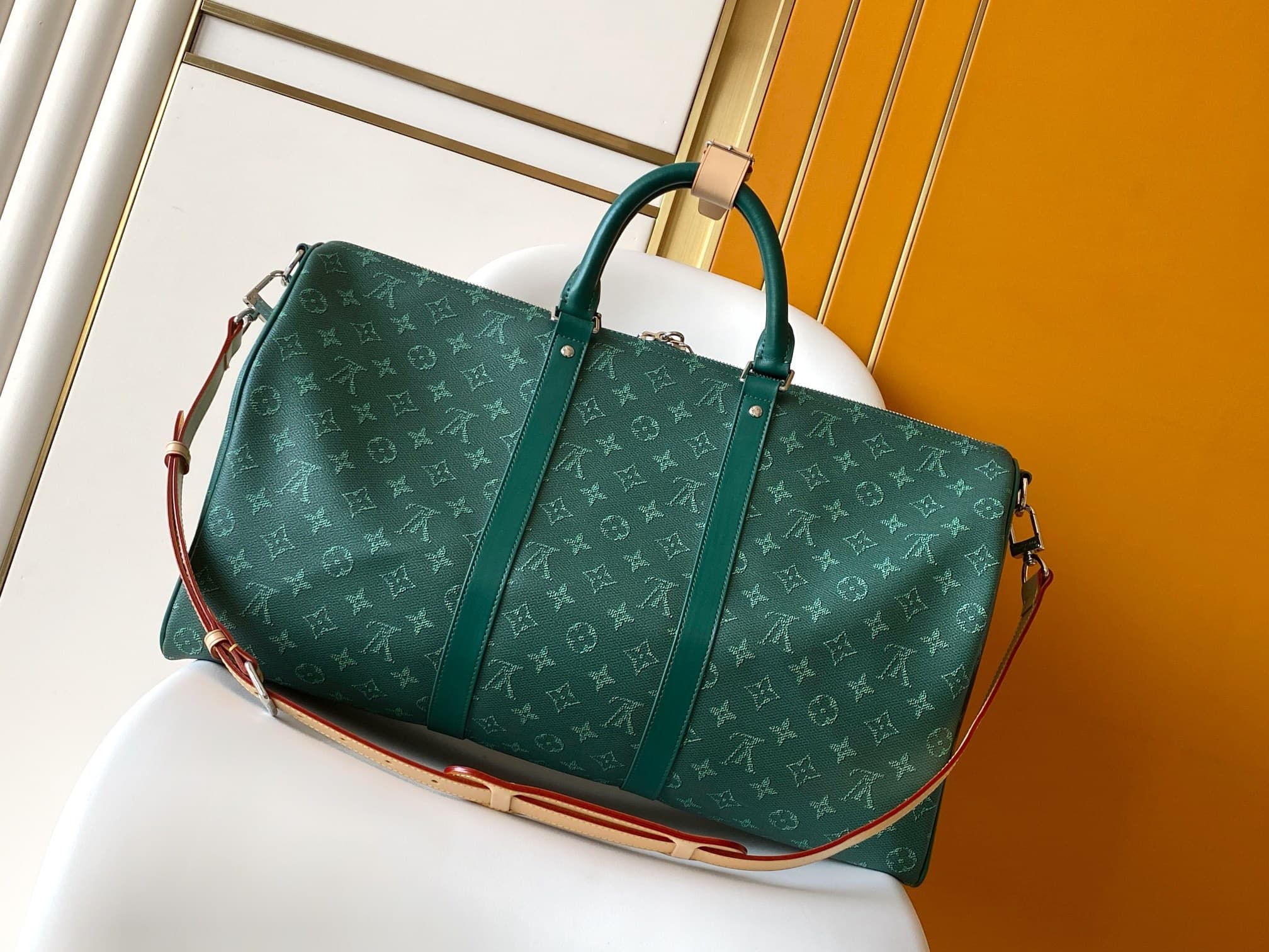 L X V Keepall M26865 29X23X50CM