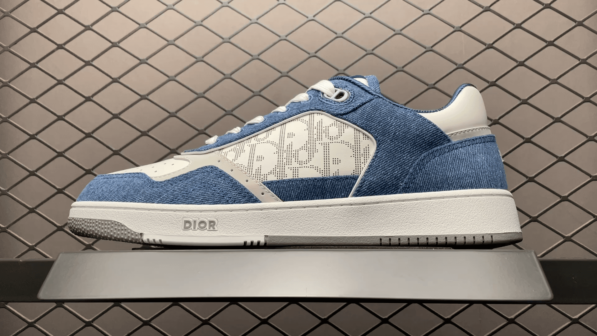 DR B27 sneaker
