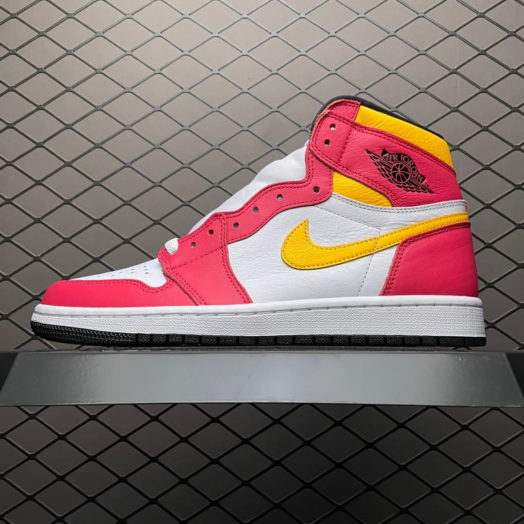 JRD1 OG Light Fusion Red 555088-603