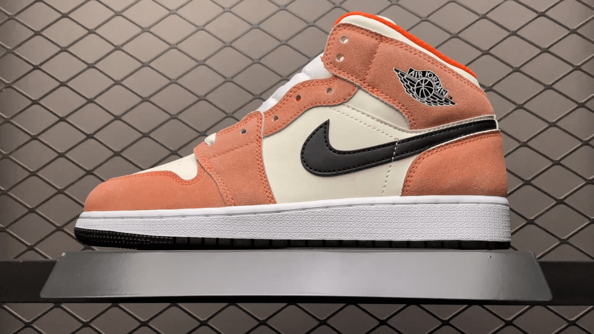 JRD 1 Mid SE Orange Suede DV1336-800