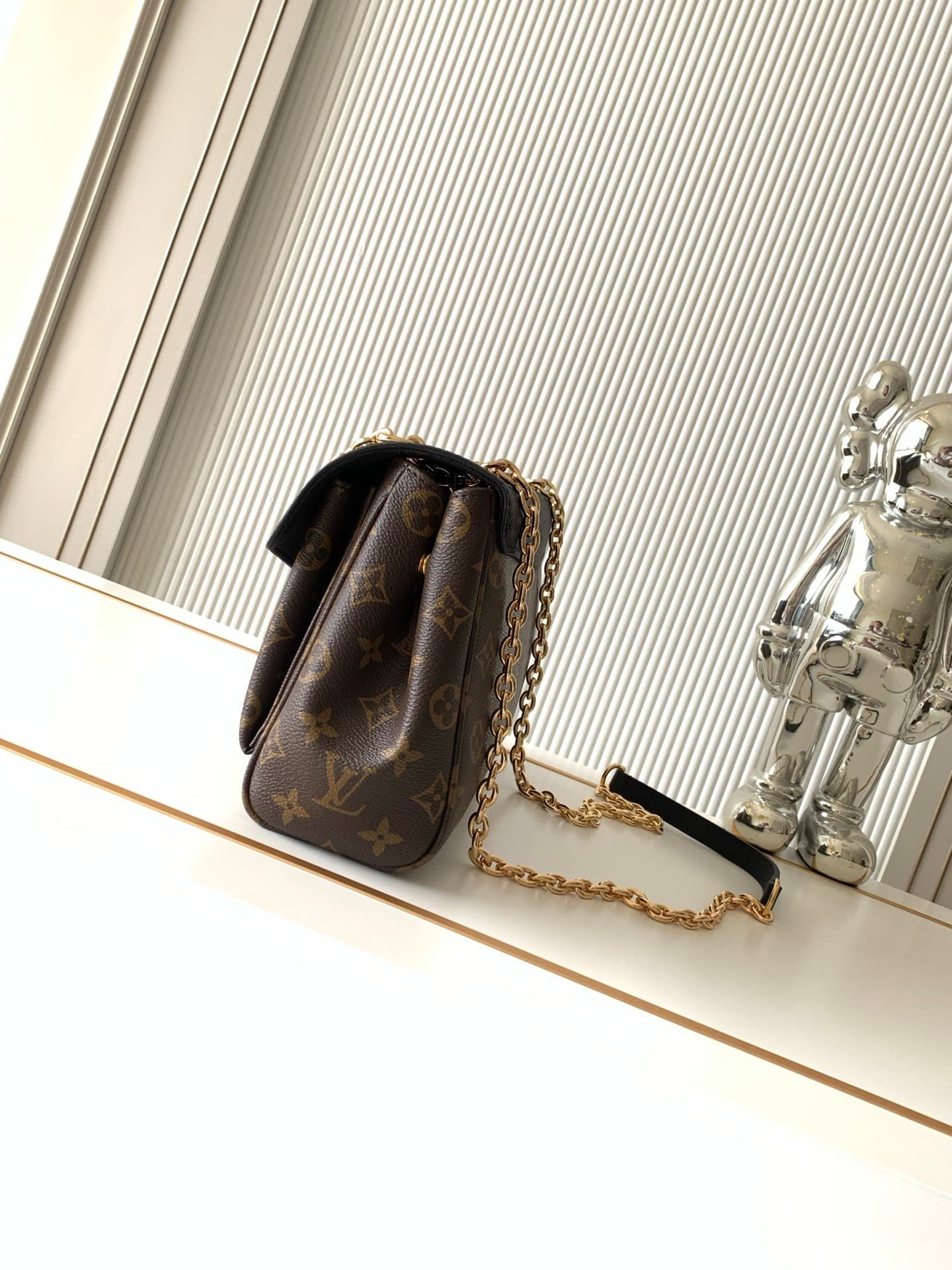 L X V Saint-Germain PM M26285/M26398 30.5x21x12.5cm(Multiple sizes)