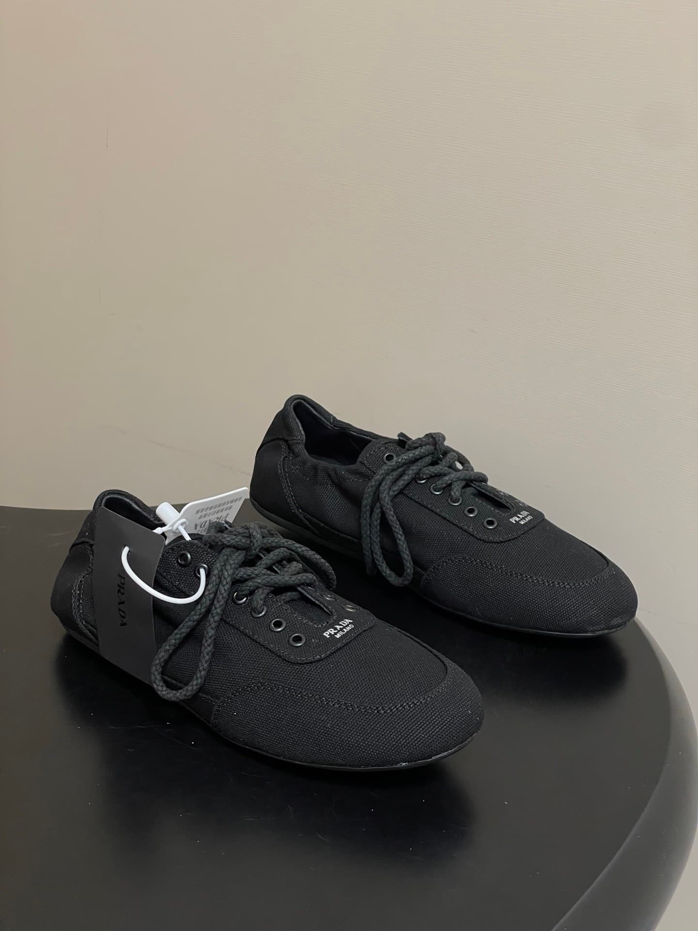 PRD sneaker(Women's style)