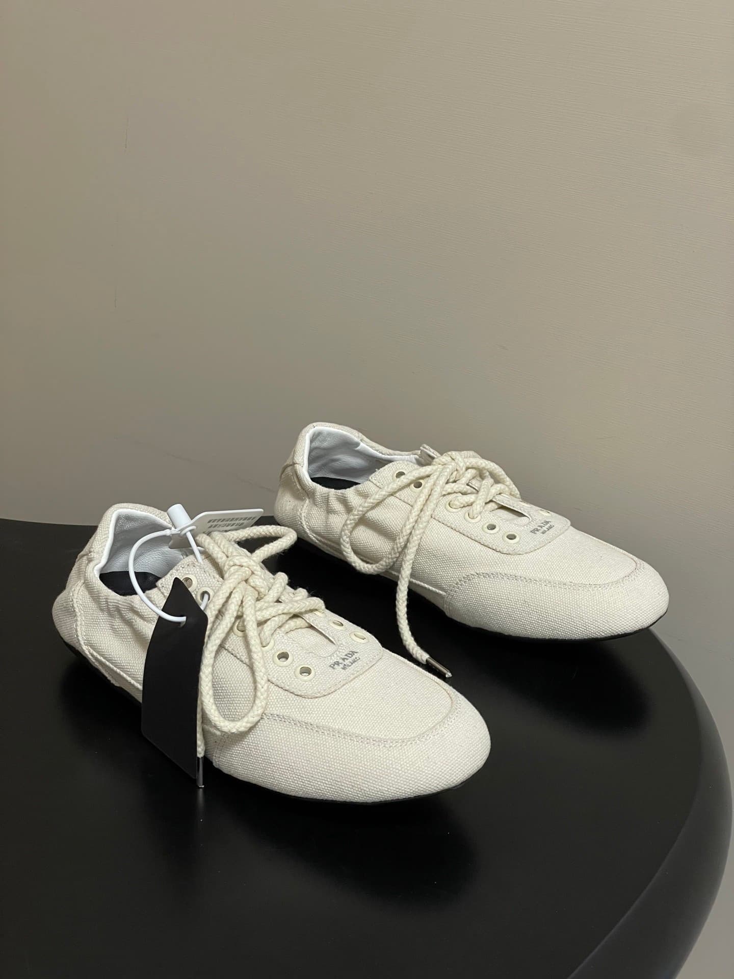 PRD sneaker(Women's style)