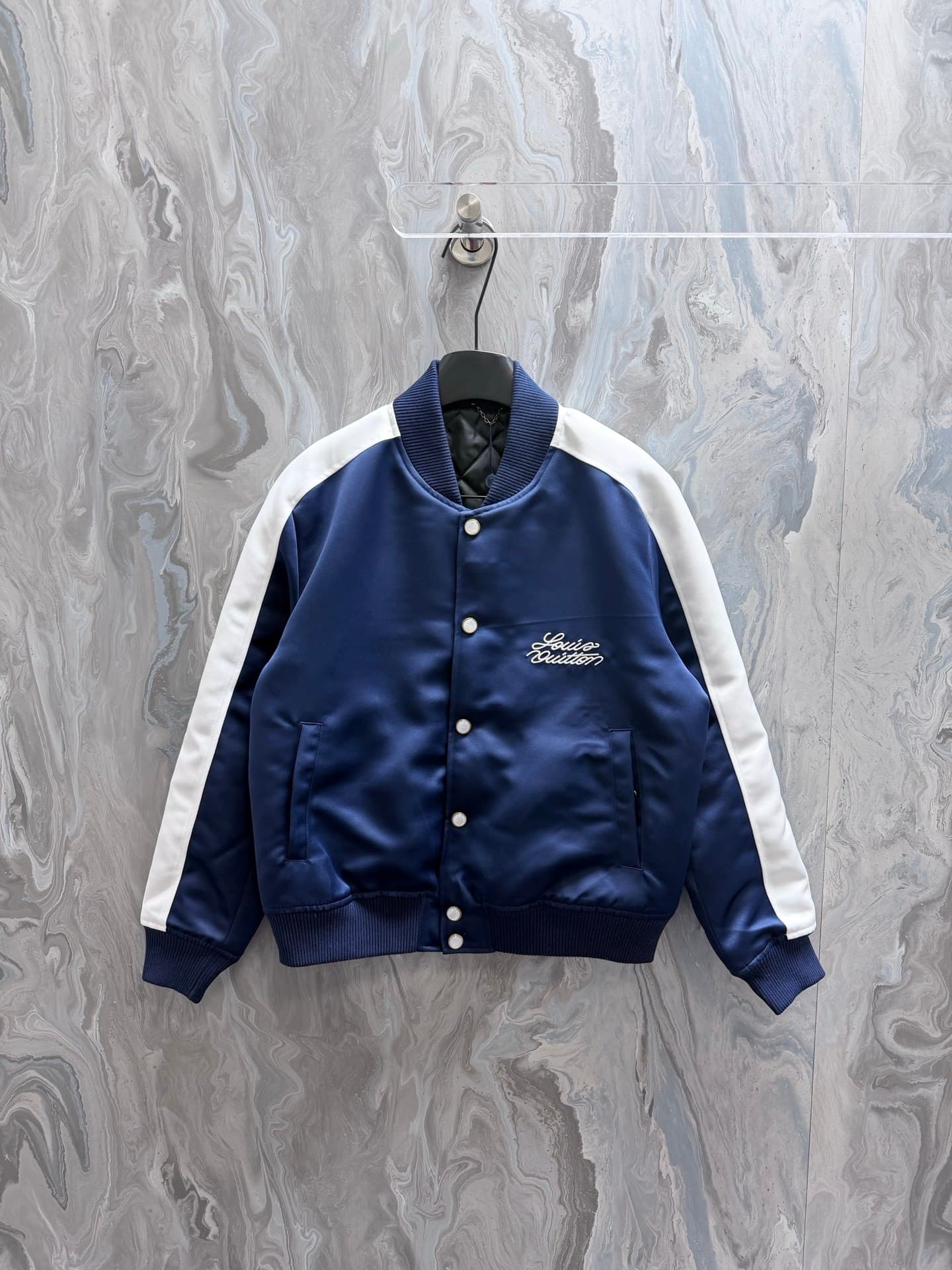 L X V Jackets