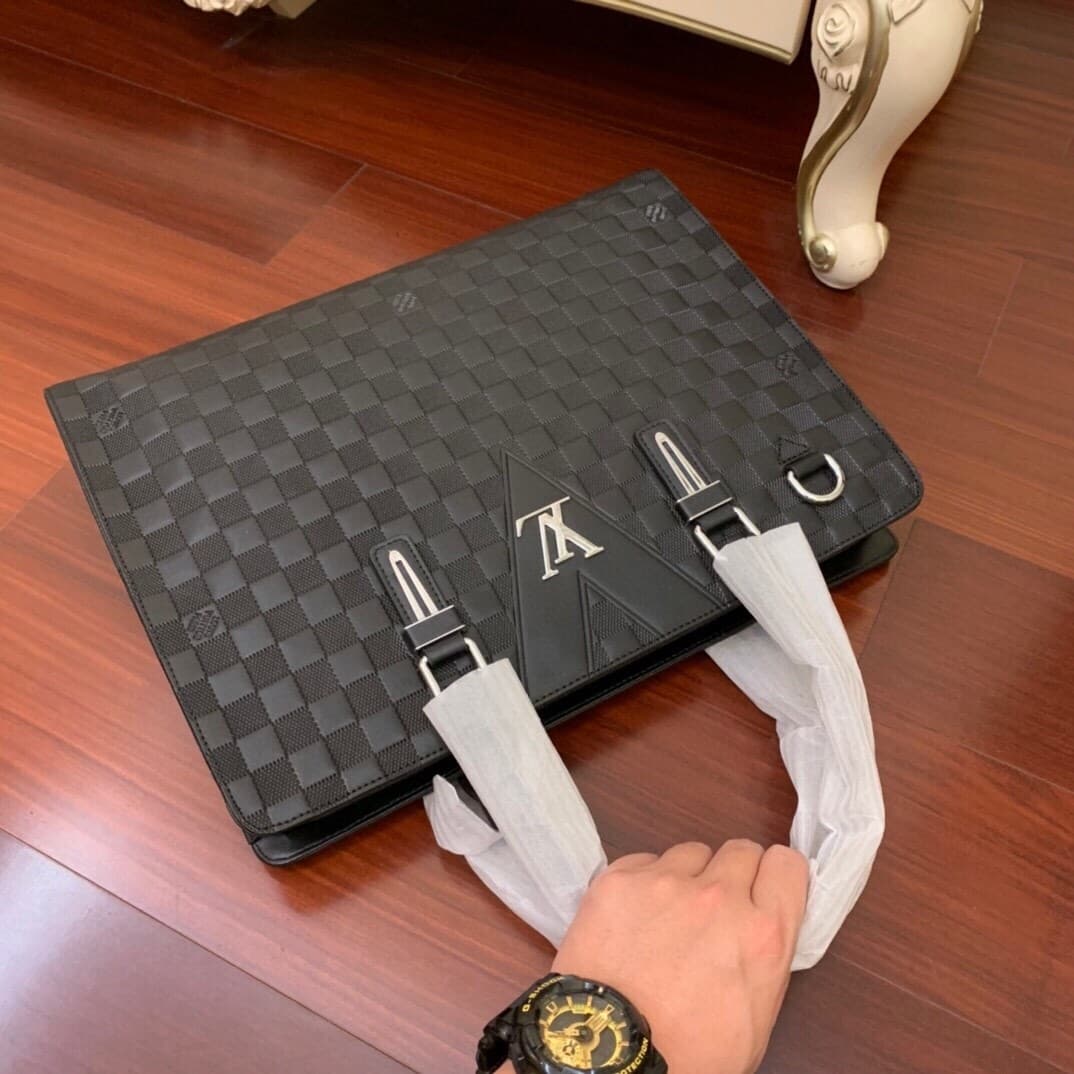 L X V Briefcase 39x30x8cm