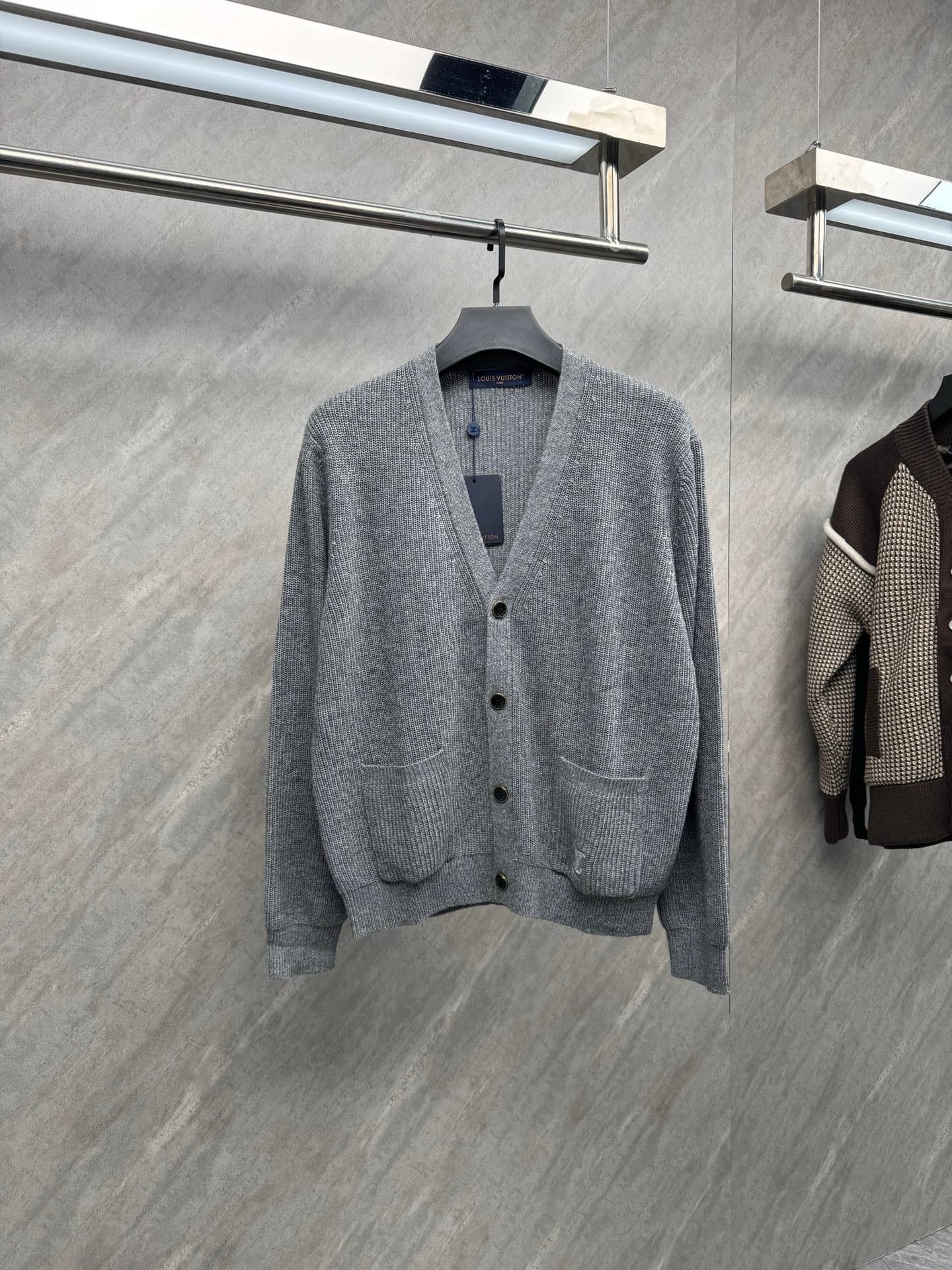 L X V Knitted cardigan