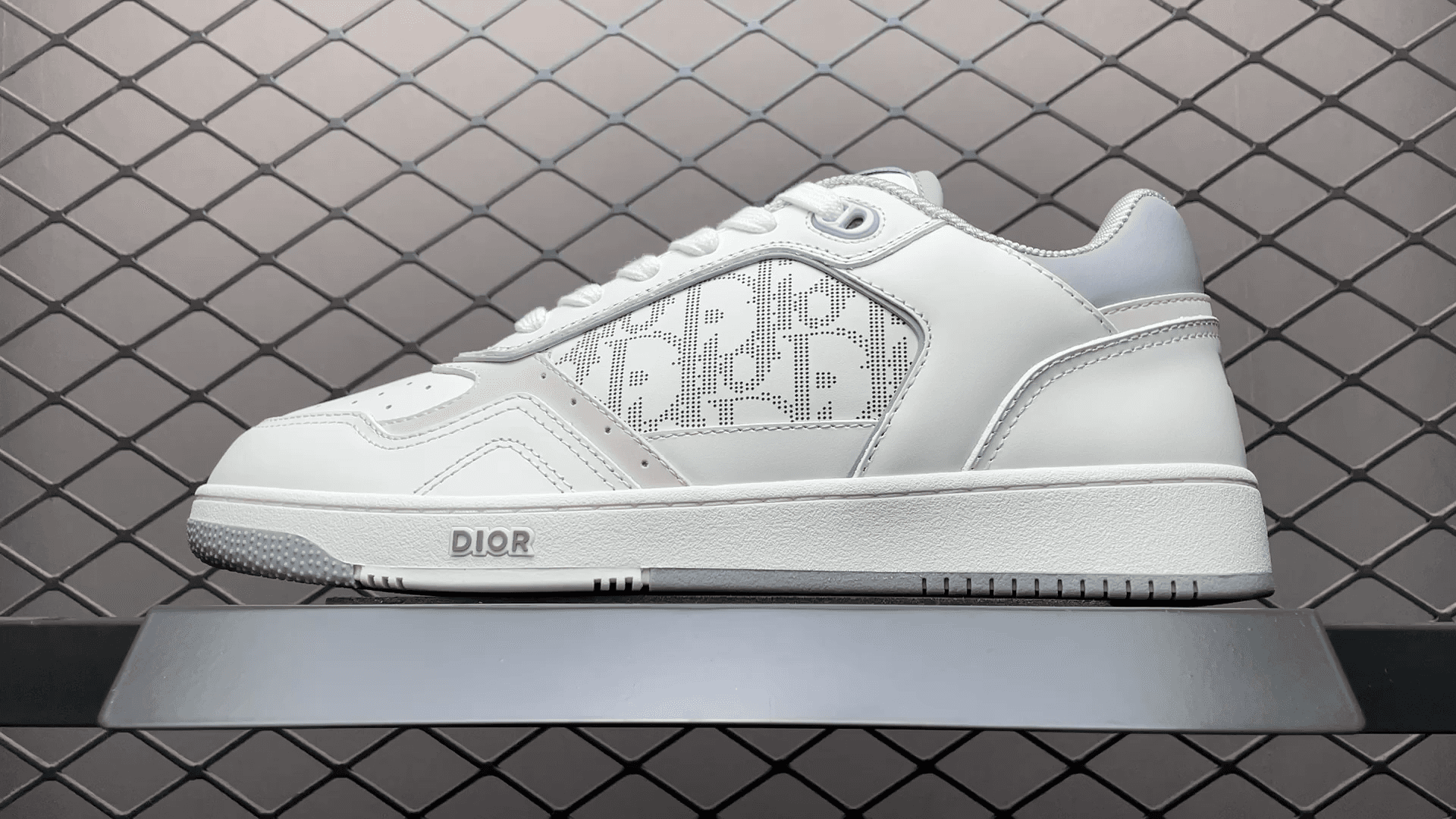 DR B27 Sneaker