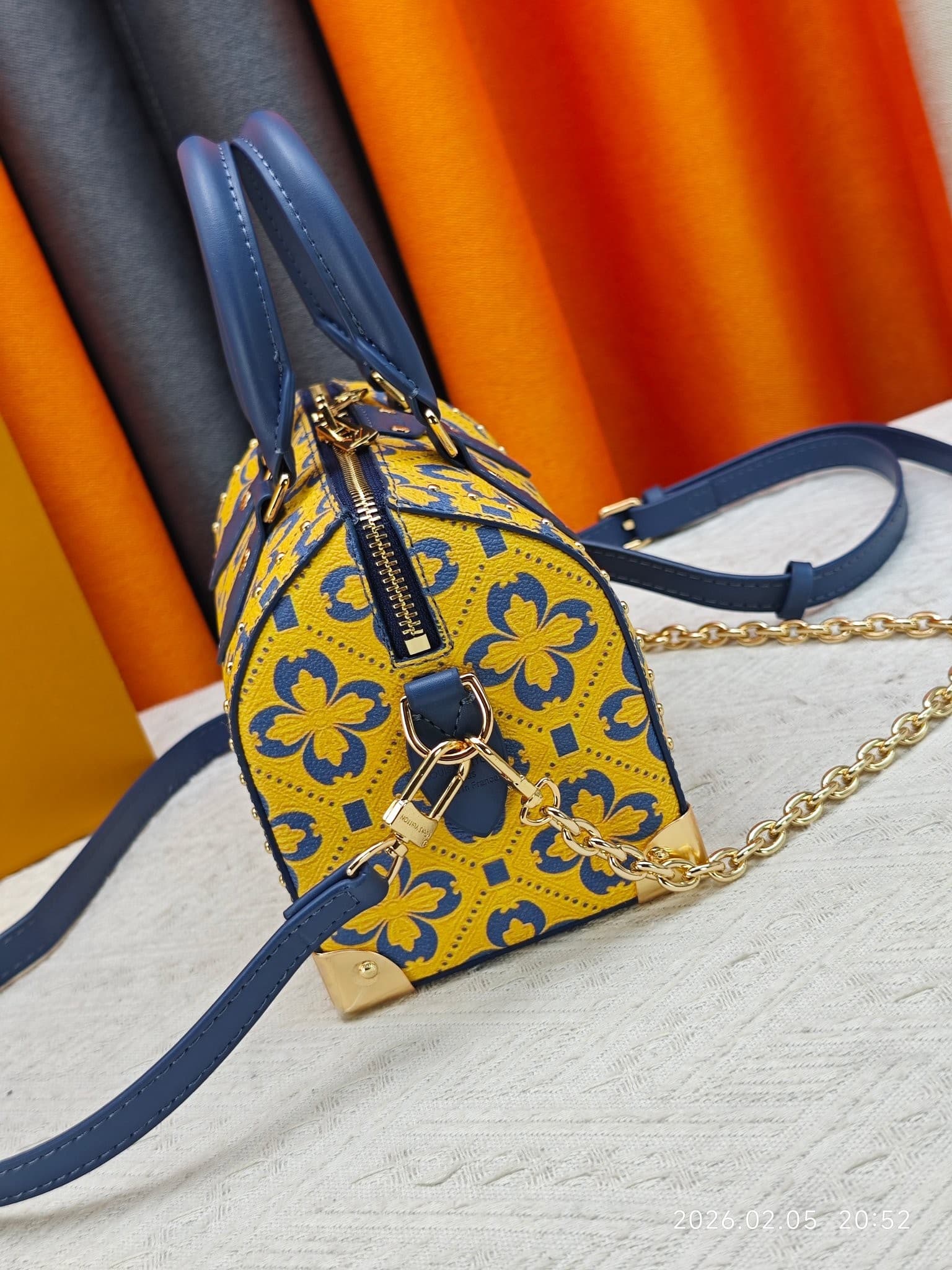 L X V SPEEDY(Multiple sizes)