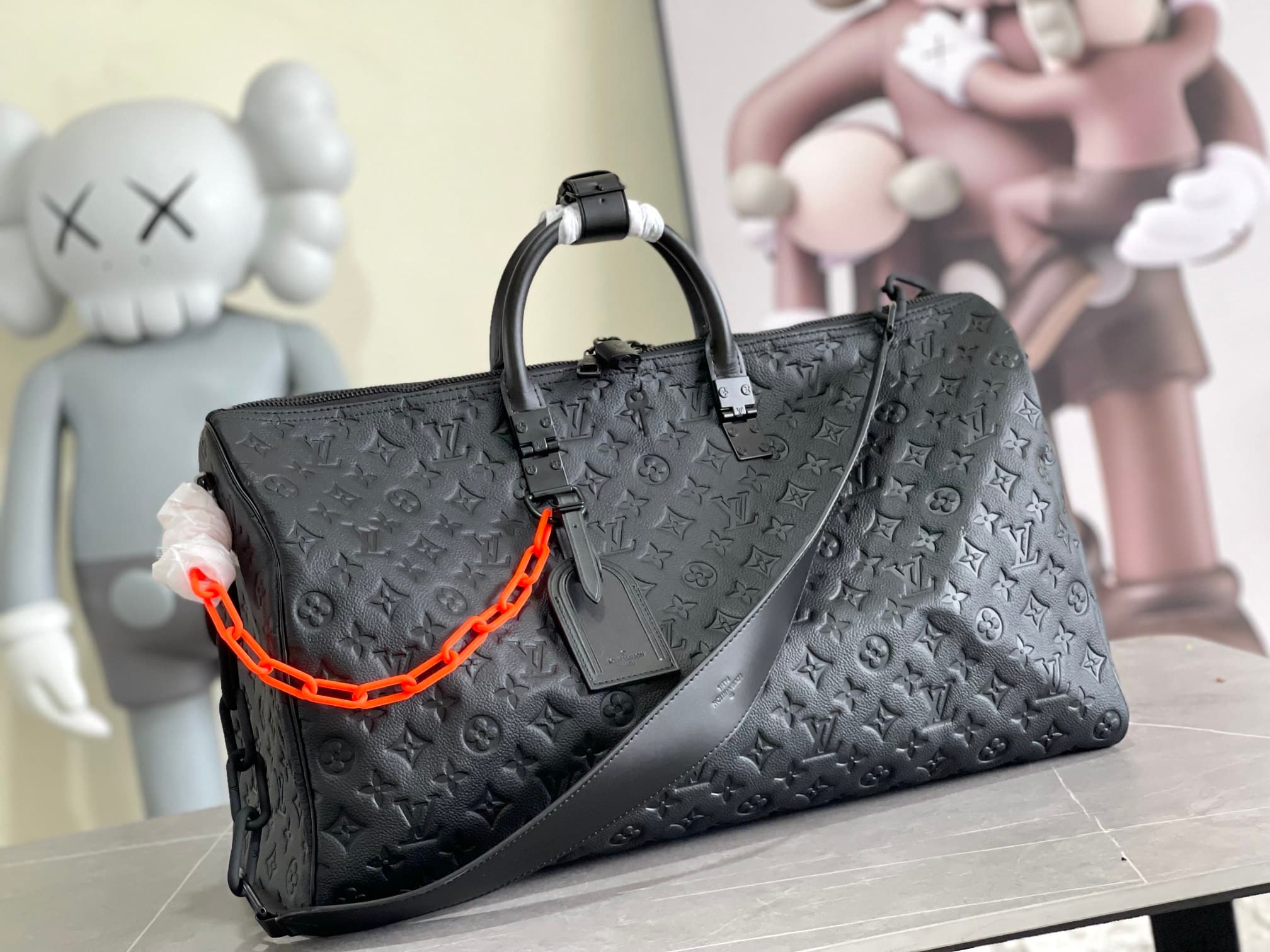 L X V Travelling bag 50x29x23cm