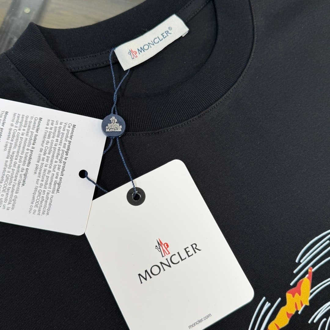 MONC T-shirt
