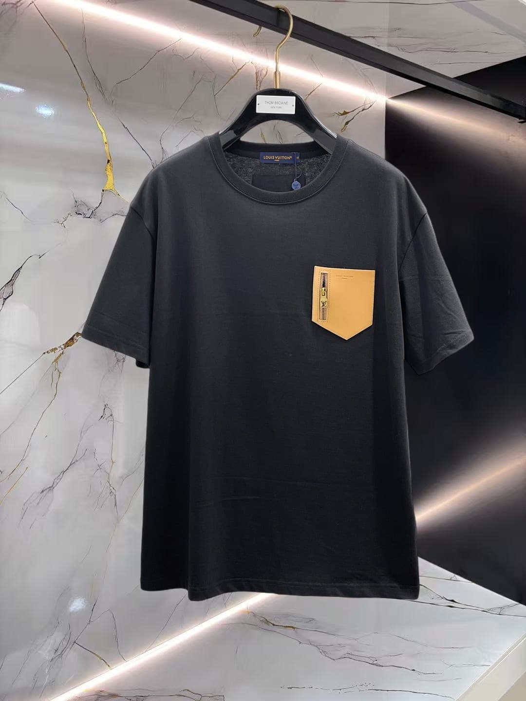 L X V T-shirt