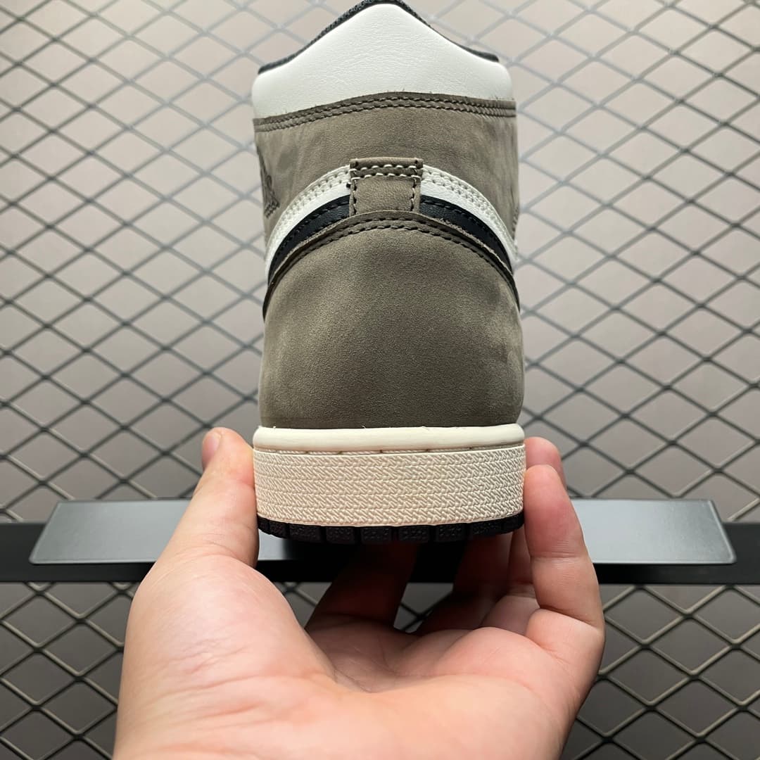 JRD1 Retro Dark Mocha 555088-105