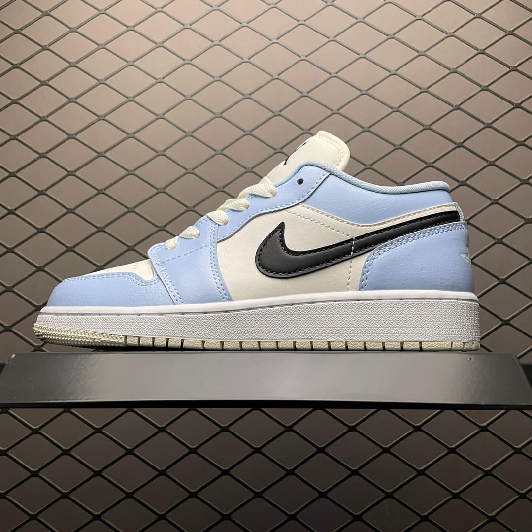 JRD 1 Low Ice Blue Black 554723-401